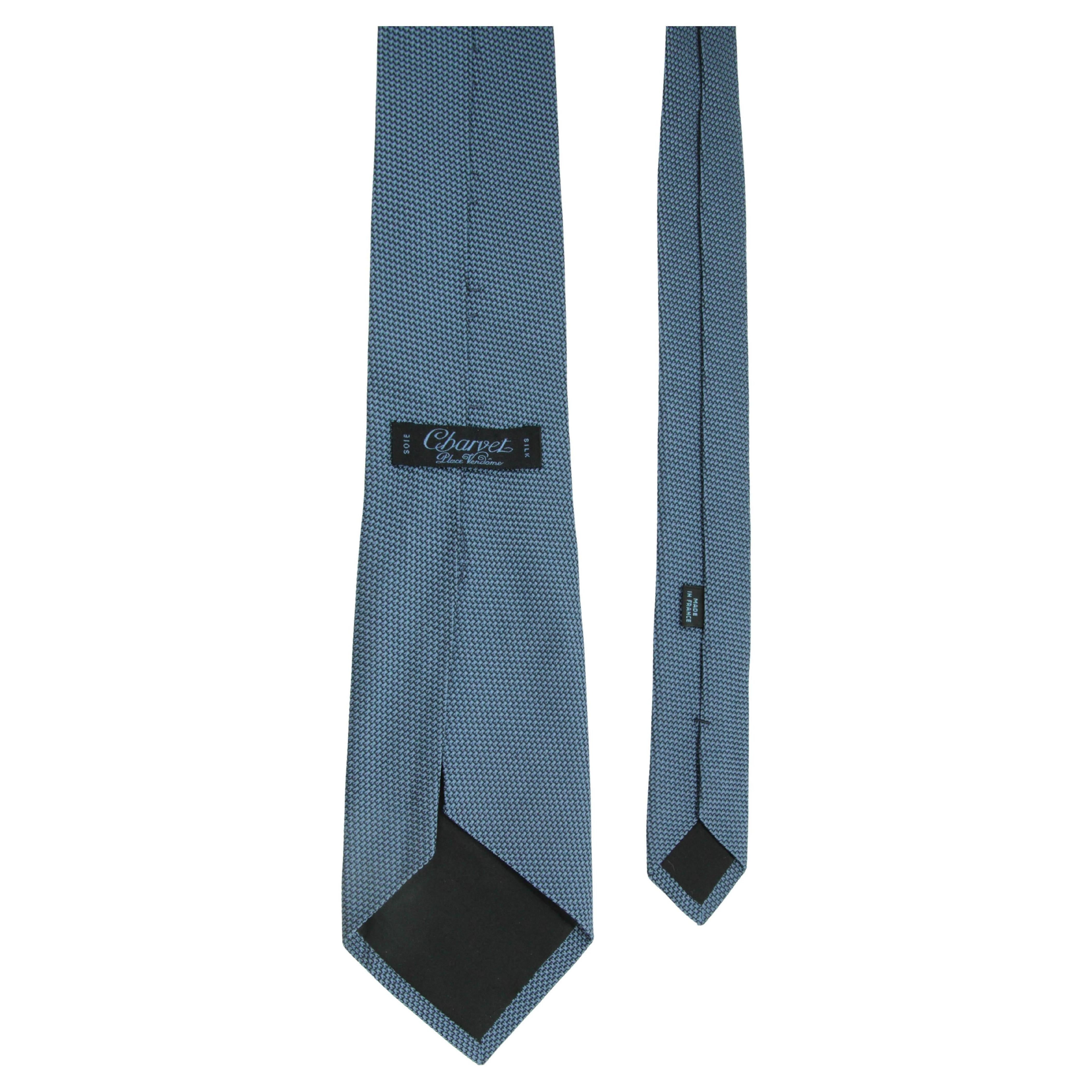 Charvet Place Vendome Paris Cravatta in seta con stampa blu Francia in vendita 1