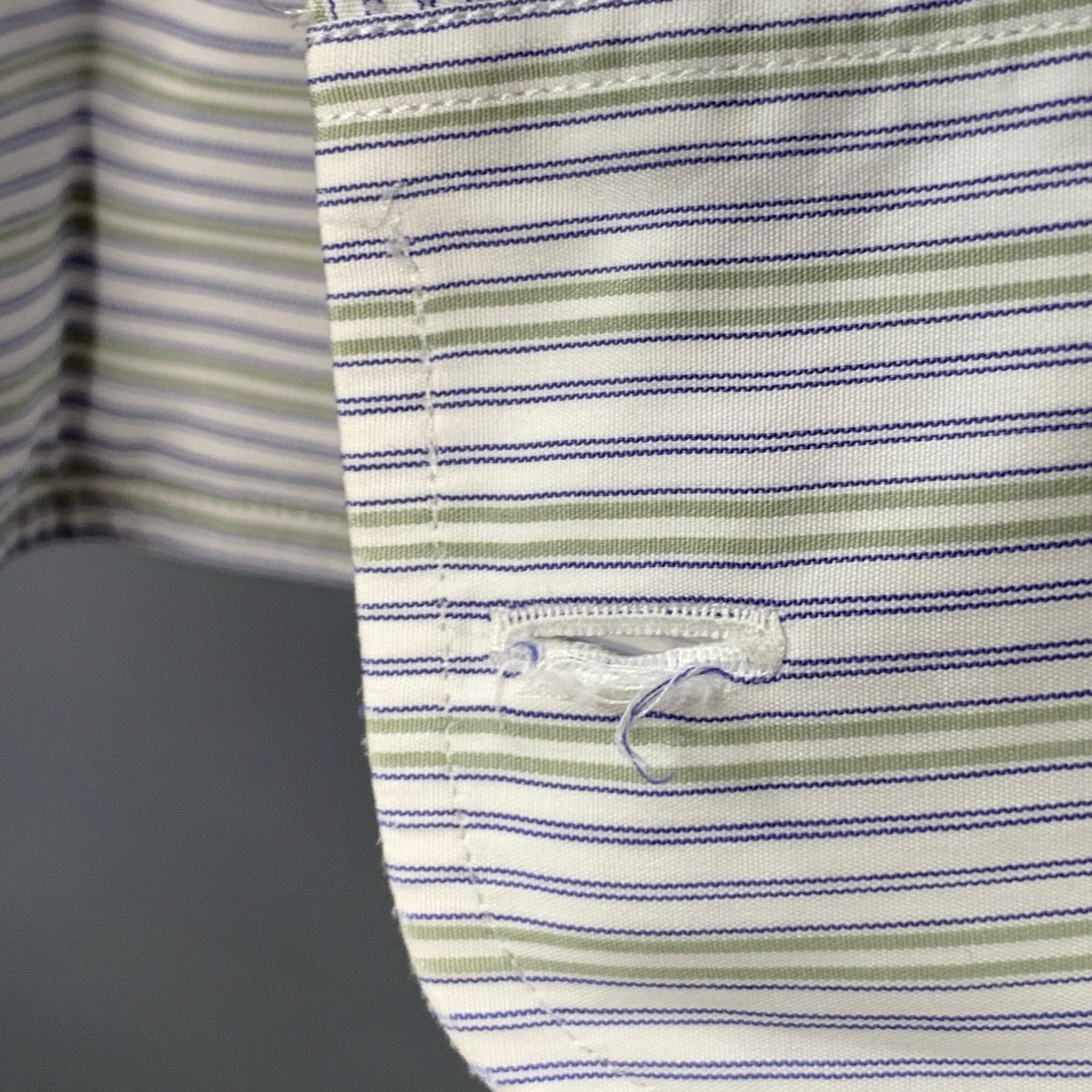 CHARVET Size L White Navy Green Stripe Cotton Curved Cutaway Long Sleeve Shirt (Chemise à manches longues cintrées en coton) Pour hommes en vente