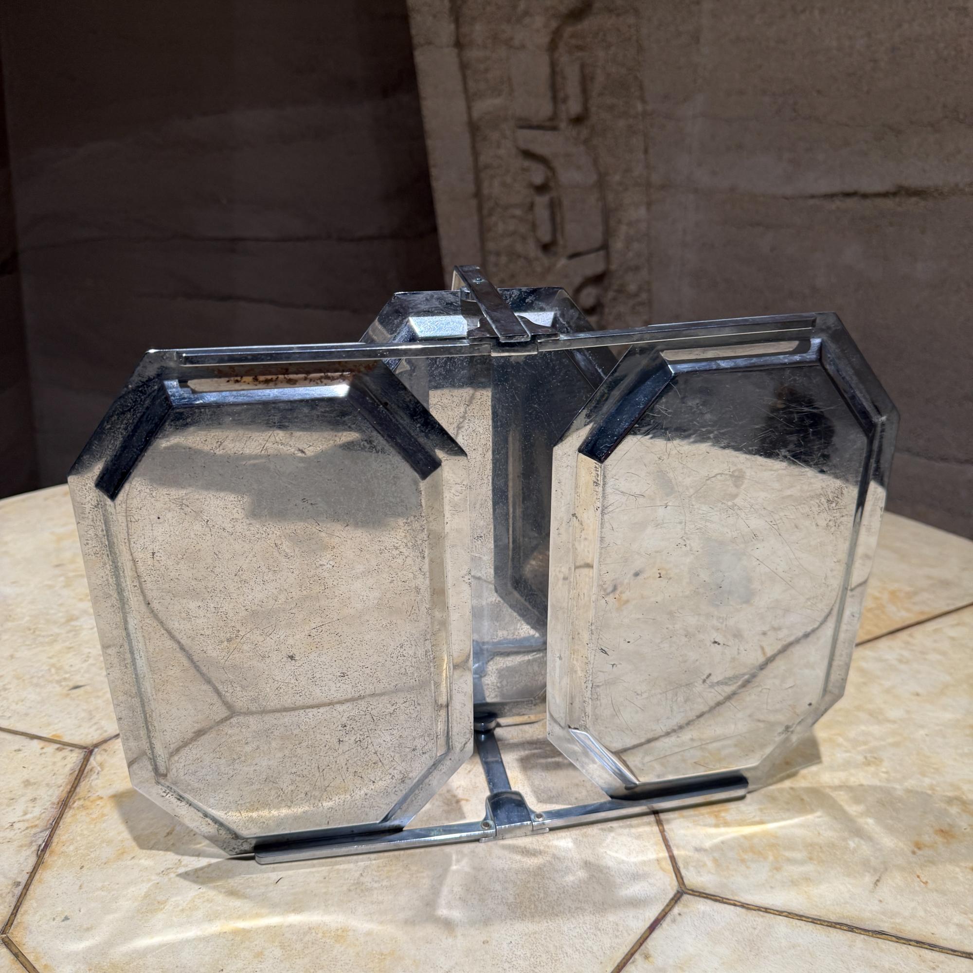 The Art of Chase Chrome Triple Tier Folding Snack Tray Cake Stand en vente 2