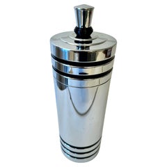 Chase Cocktail Shaker with Black Band Details
