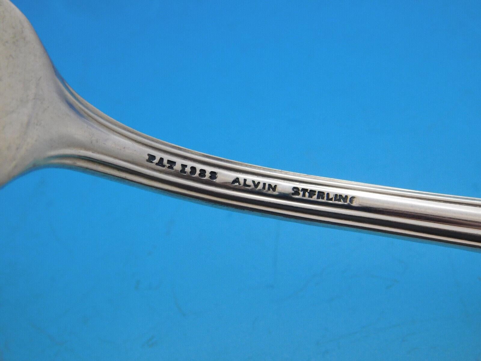 Argent sterling Service de couverts en argent sterling ciselé Romantique d'Alvin pour 6 personnes 30 pièces en vente