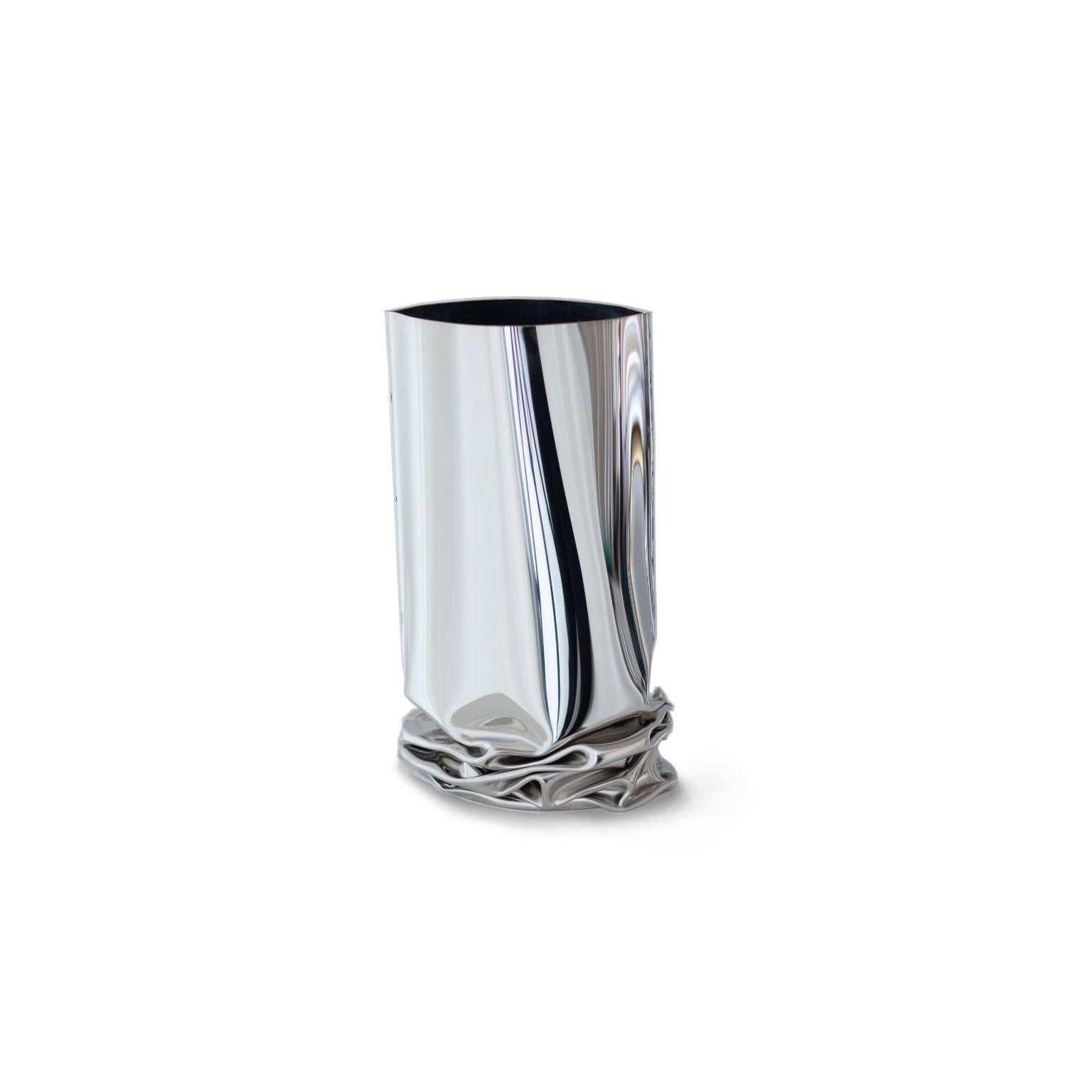 Crash 2 vase by Zieta
Dimensions: D 18 x W 16 x H 25 cm
Materials: stainless steel.


Zietas main goal is to deliver uniqueness and customization in design and constructions while keeping the production, transport and warehousing innovatively