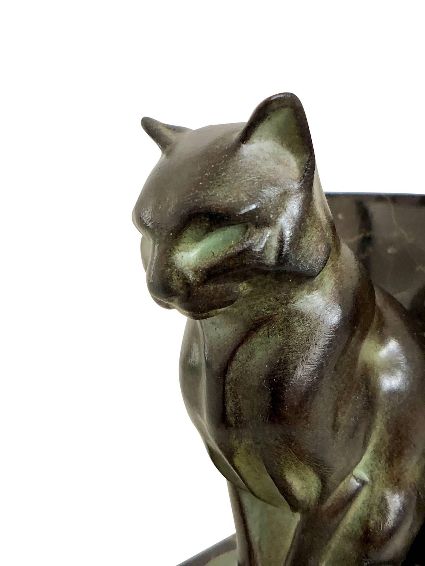 Chat et Dogue Art Deco Bookends of a Cat and a Dog from Max Le Verrier 5