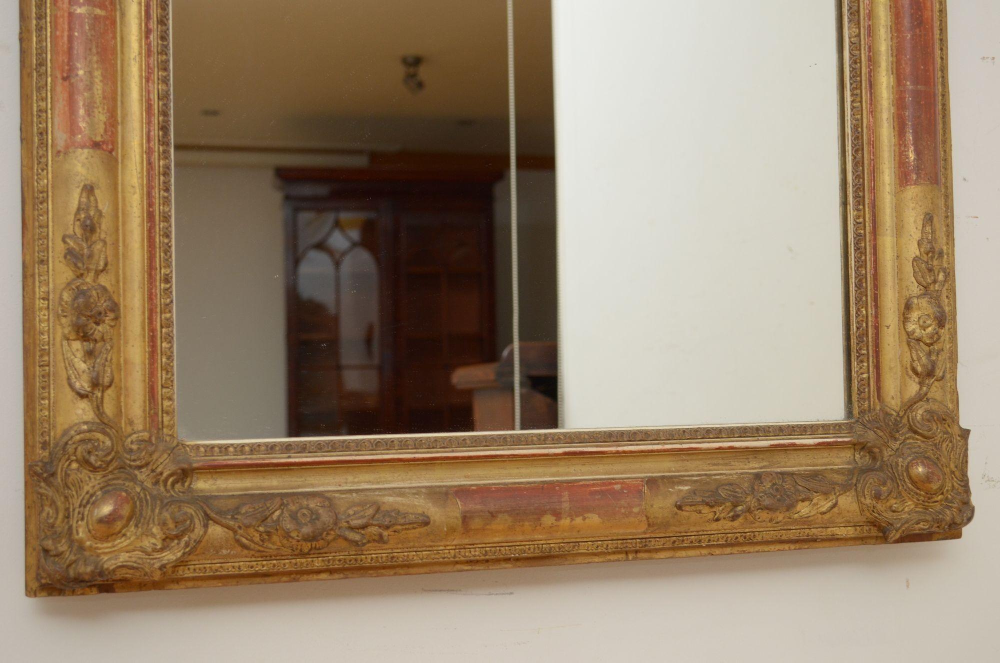 Chateau 19th Century French Gilded Pier Mirror H111cm For Sale 8