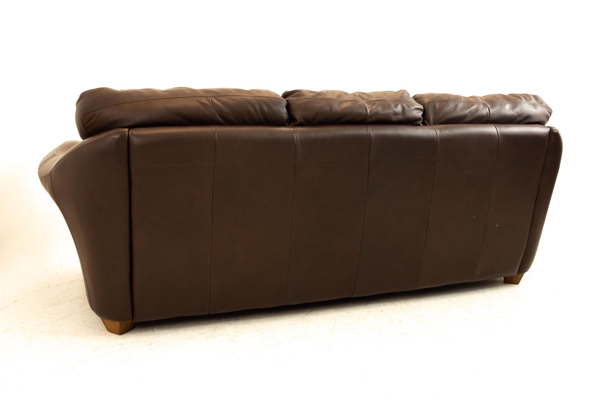 Chateau D Ax Mid Century Leather Sofa In Good Condition In Franklin Park, IL
