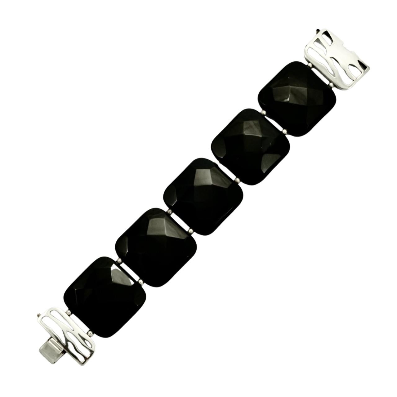 Chateau d'Argent Sterling Silver and Black Onyx Statement Bracelet In Good Condition For Sale In London, GB
