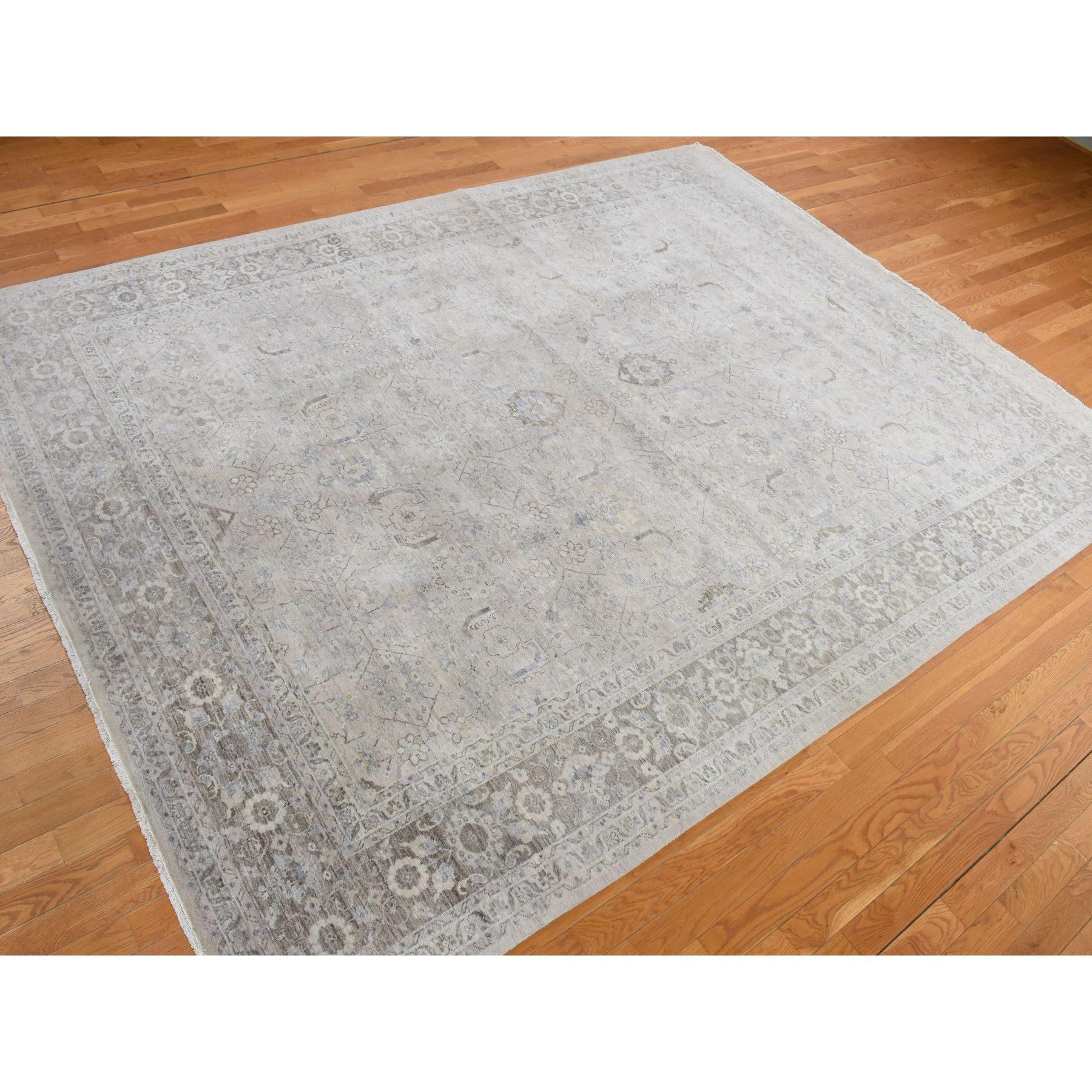 Indian Chateau Gray Hand Knotted Wool Rustic Persian Sultanabad Influence Rug 9'1