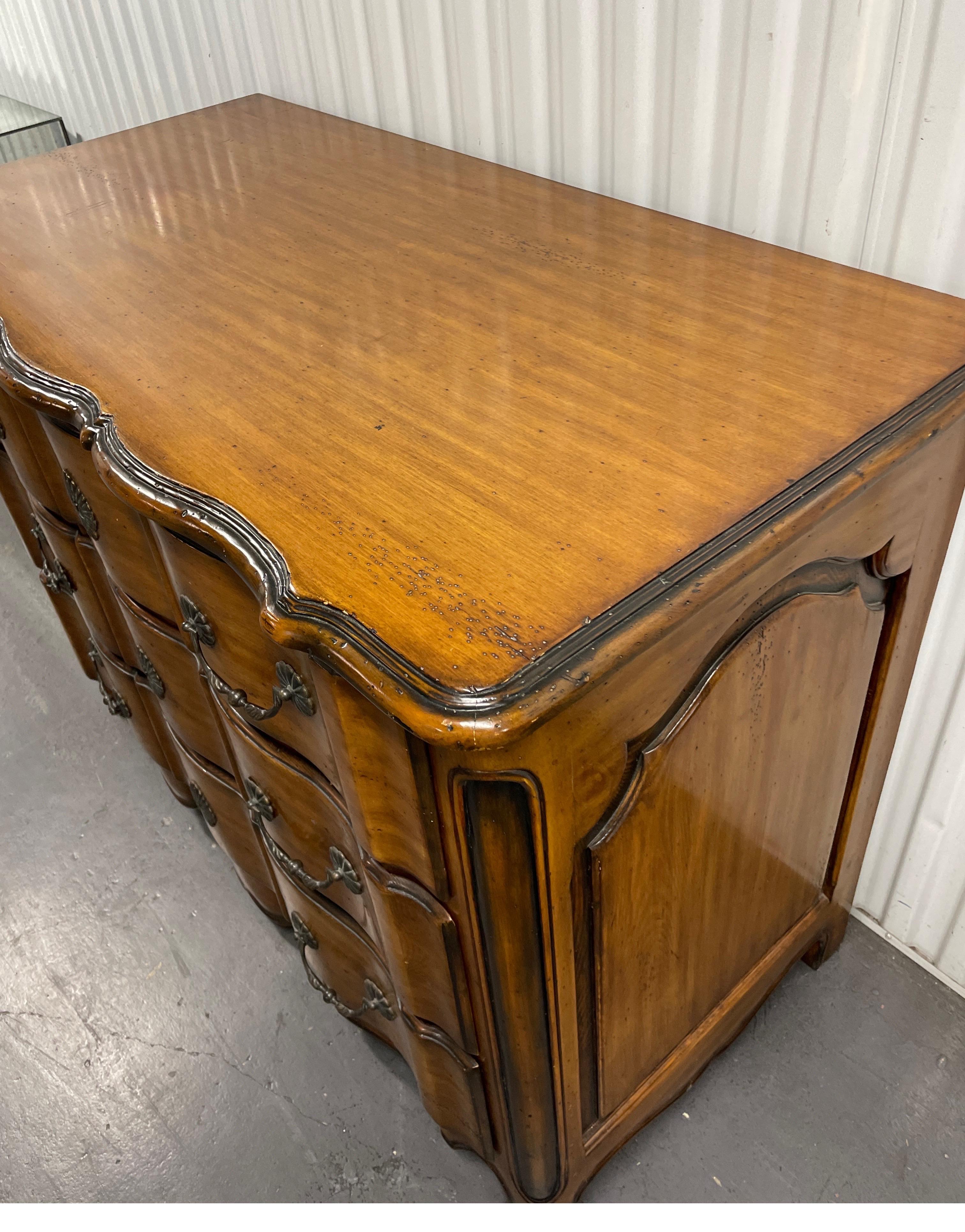 Chateau Style French Commode by Theodore Alexander In Good Condition For Sale In West Palm Beach, FL