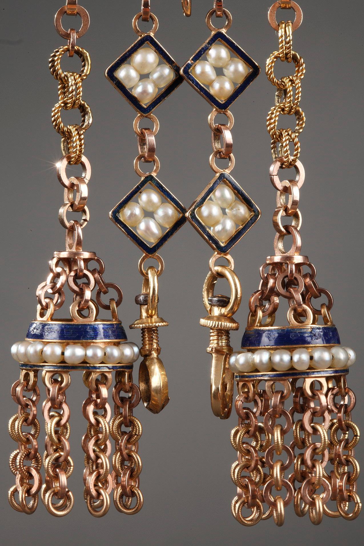 Chatelaine with Gold, Enamel and Pearls, Late 18th Century Work For Sale 3