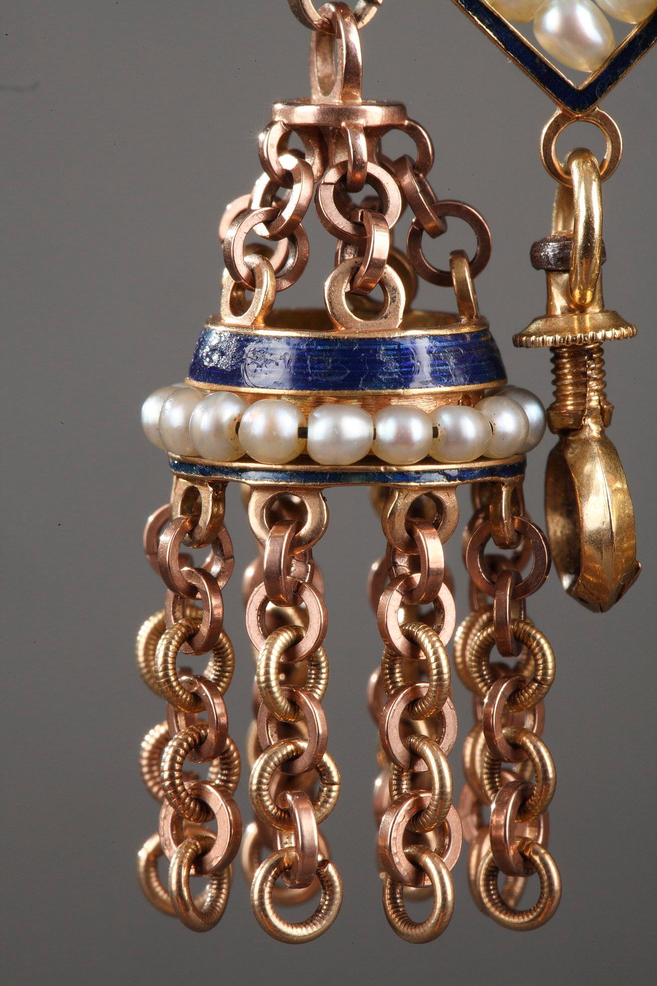Chatelaine with Gold, Enamel and Pearls, Late 18th Century Work For Sale 4