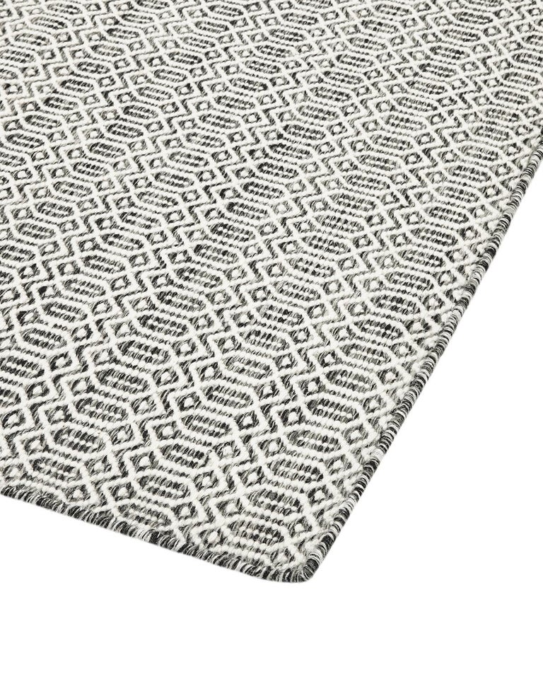 Chatham, Transitional FlatWeave Handwoven Area Rug, Cream For Sale at