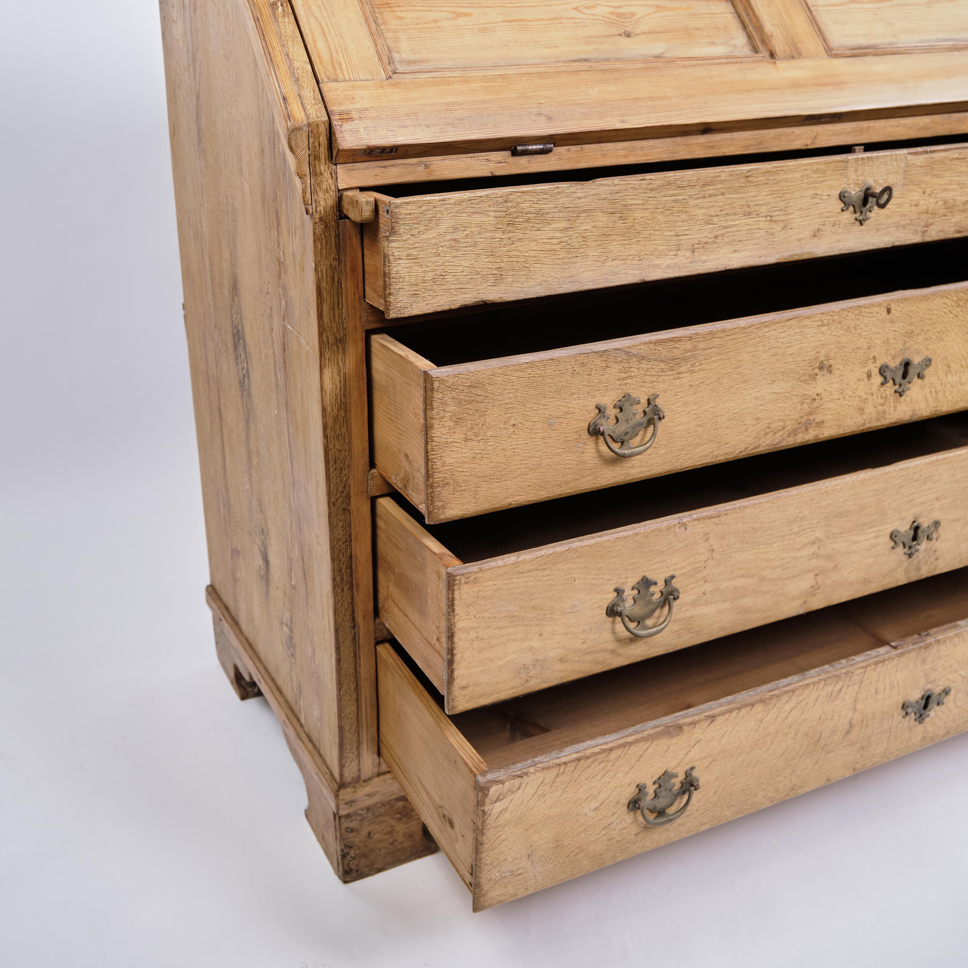 Danish Chatol In Louis Seize Style With 3 Drawers In Pine From 1780s For Sale