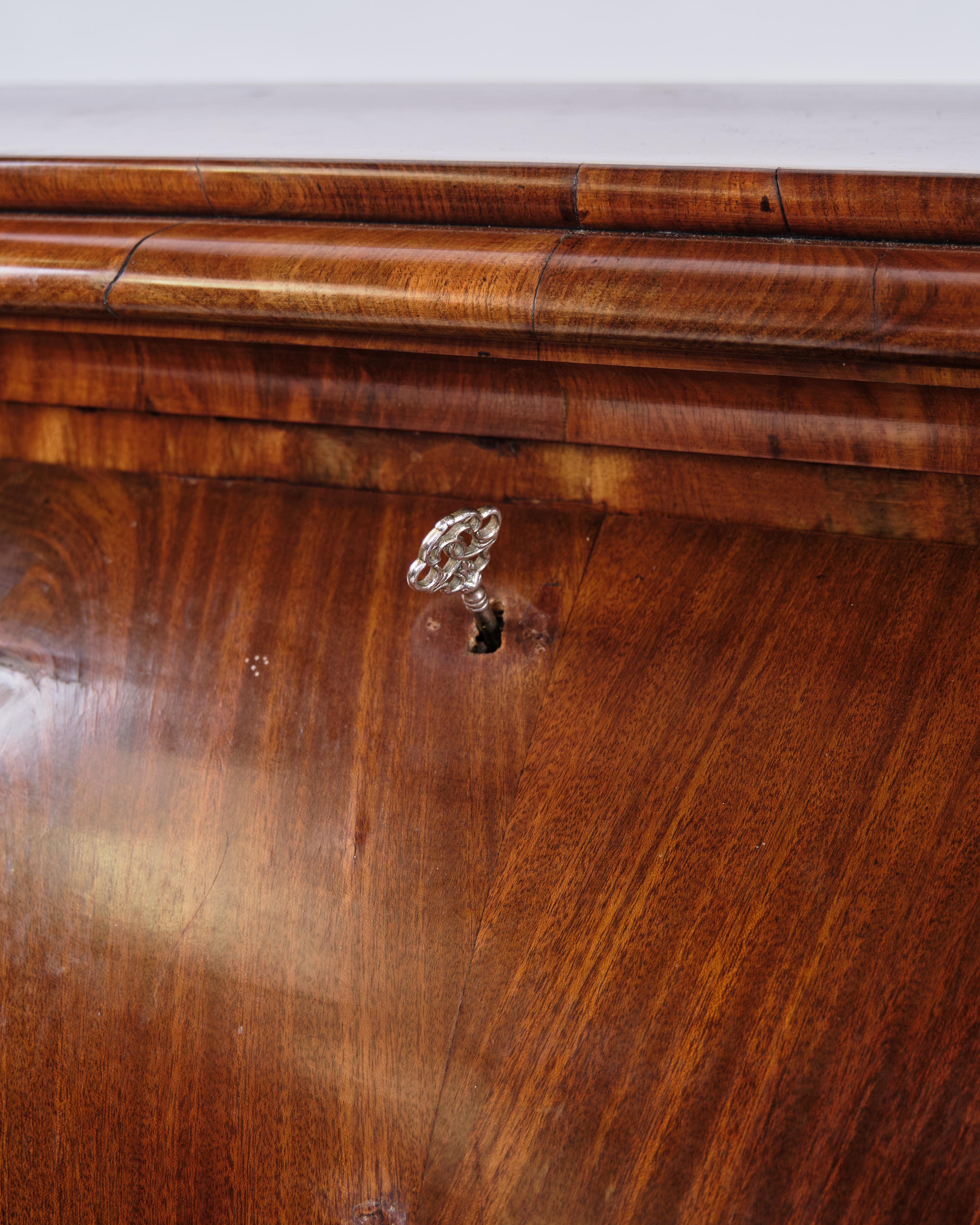 Danese Chatol a 3 cassetti in mogano lucidato a mano, ebanisteria danese del 1820 in vendita