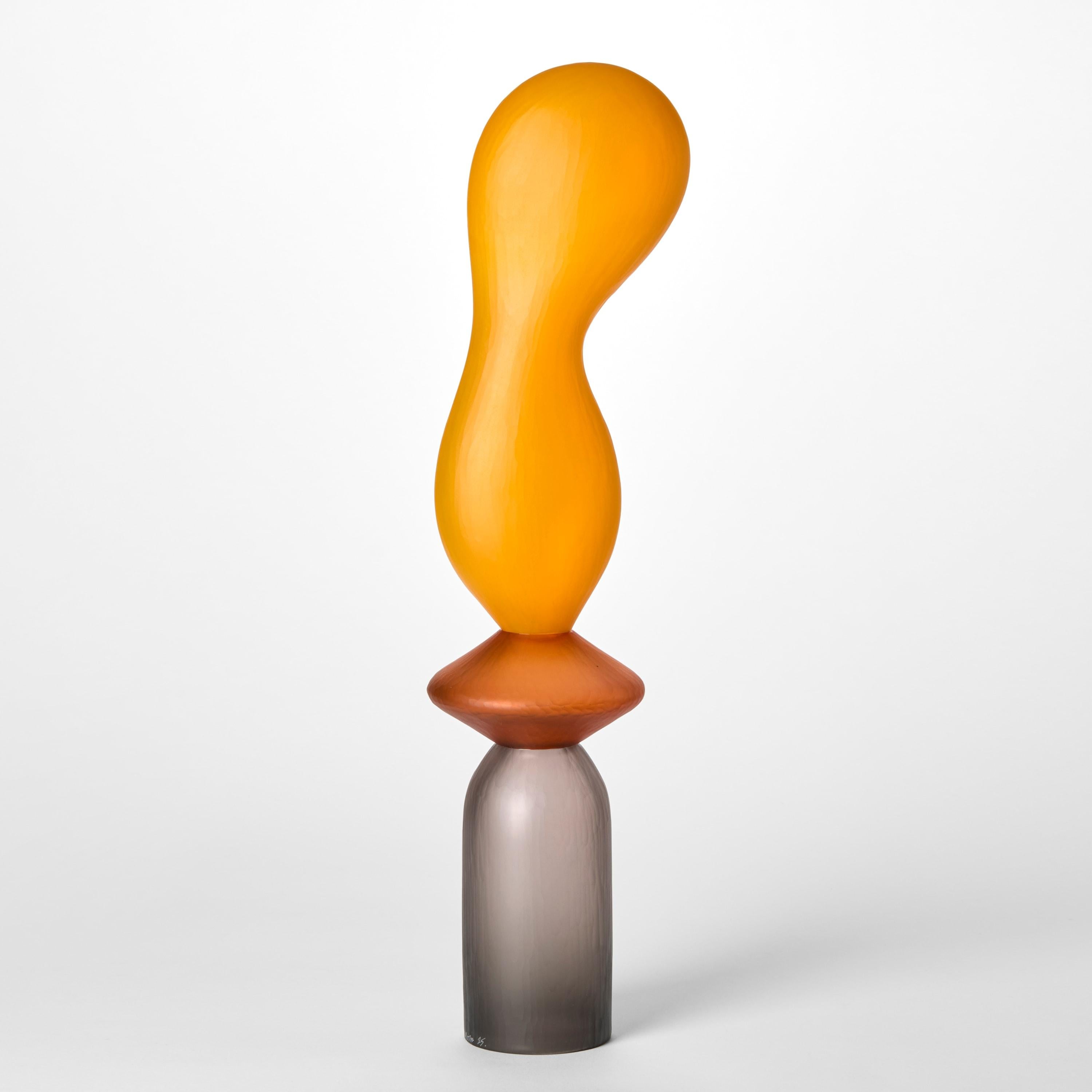 Organico moderno Chattering Classes V, una scultura in vetro soffiato arancione e grigio di A.A. Moore in vendita