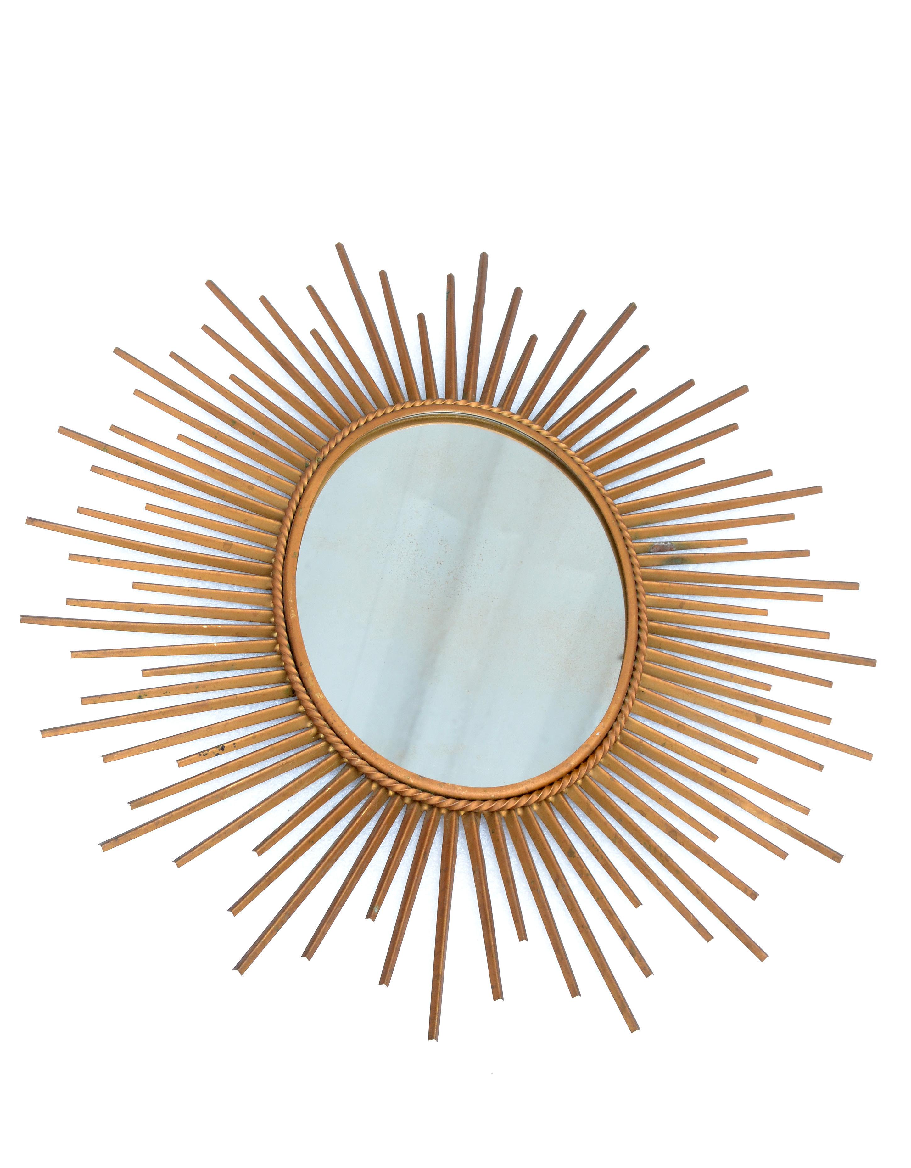 Chaty Vallauris Oval Metal Sunburst Wall Mirror Gold Finish France, 1970 In Good Condition For Sale In Miami, FL