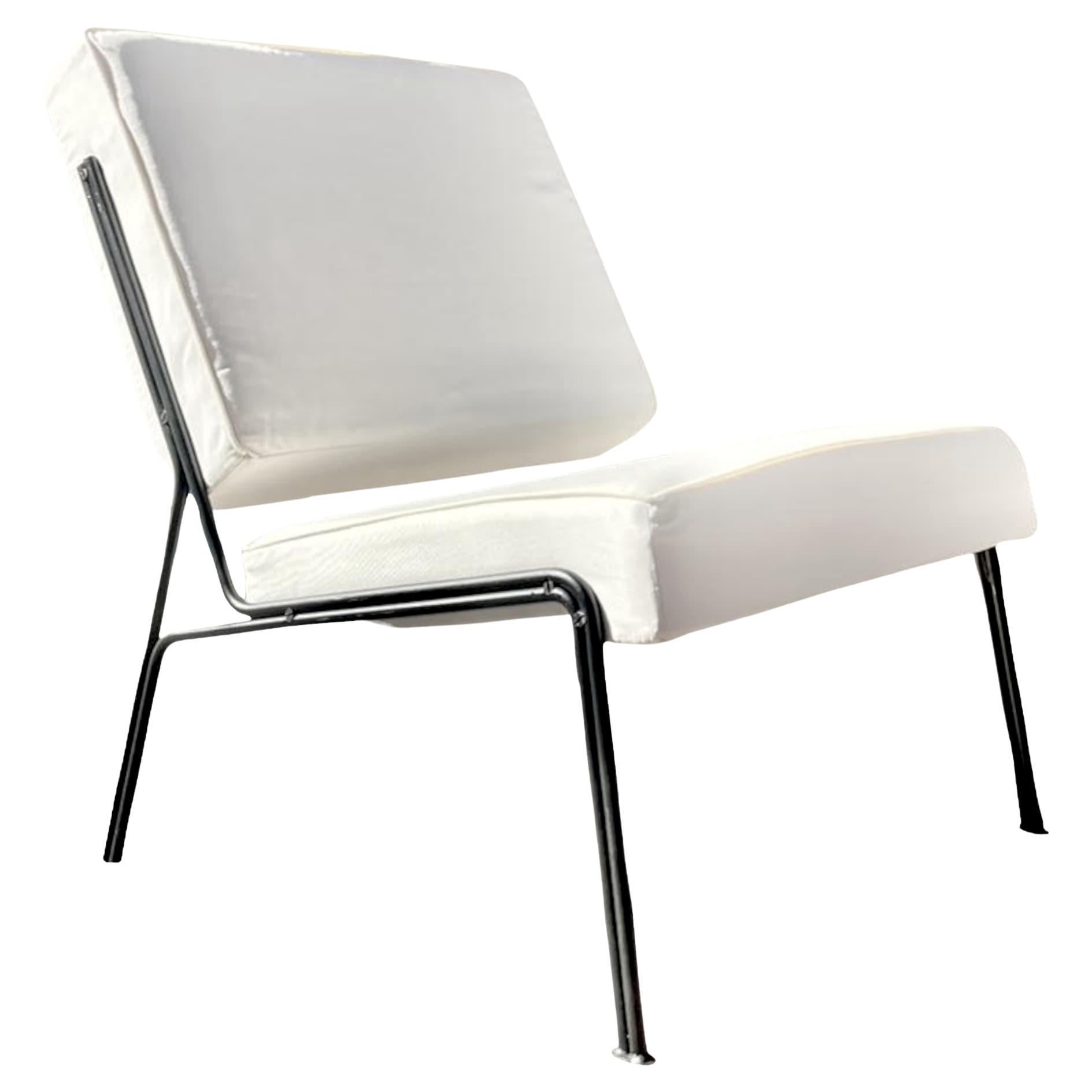 French 20th Century by ARP for Airborn G2 Lounge Chair  For Sale