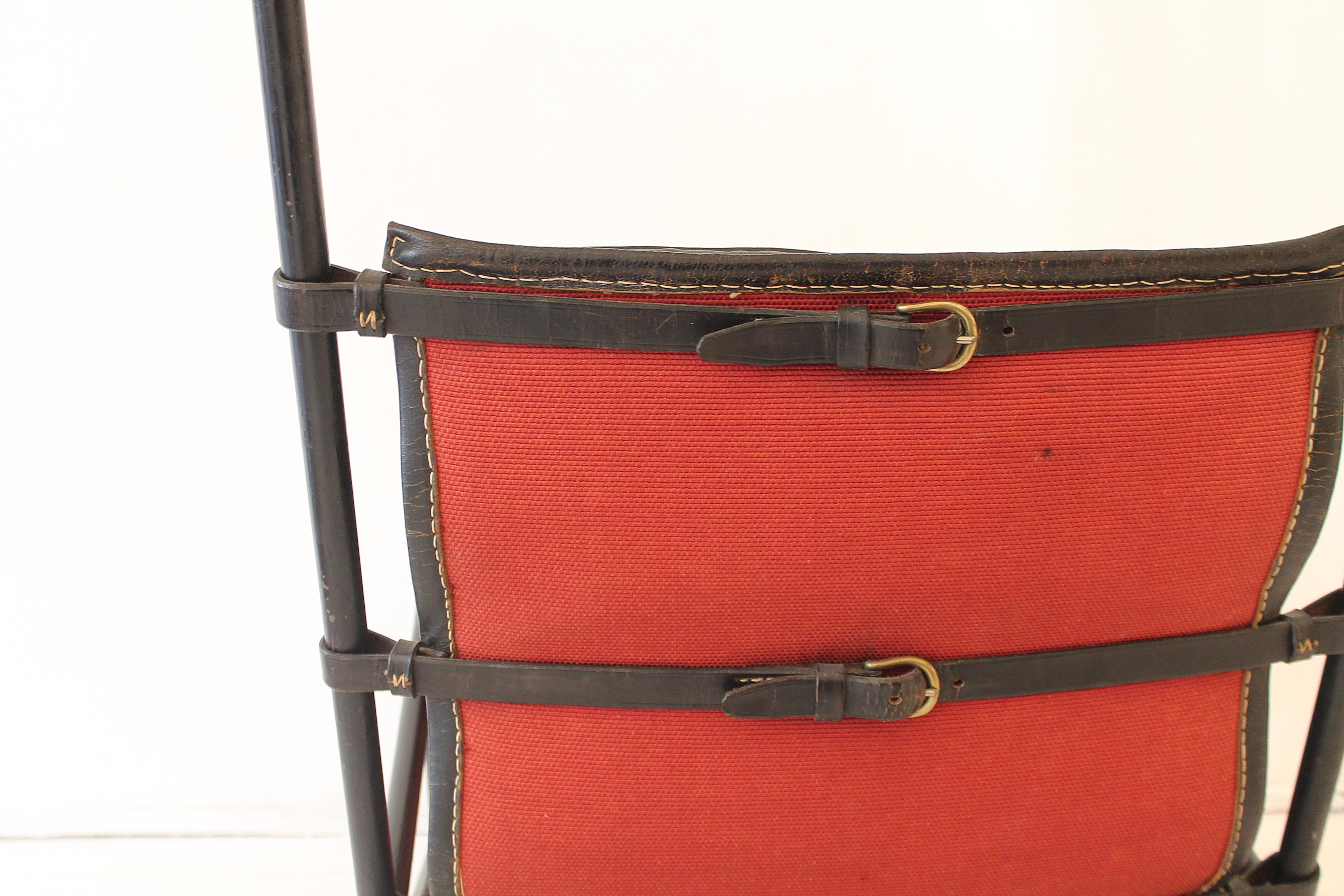 Chauffeuse in Leather by Jacques Adnet, France, circa 1950 In Good Condition In Brussels, BE