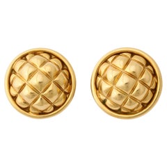 Chaumet 18 K Quilted Clip Earrings