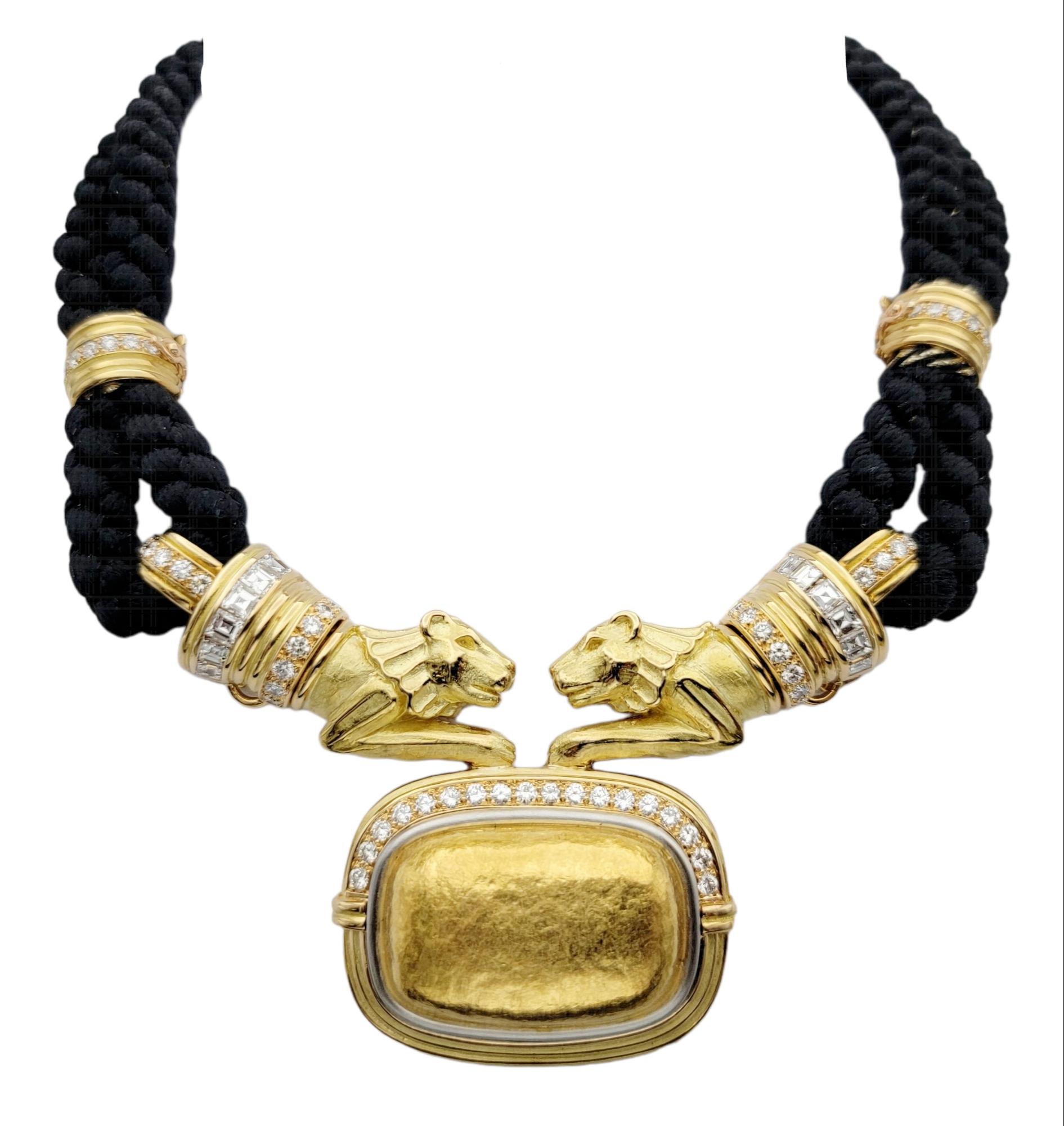 Contemporain Chaumet Collier ras du cou en or 18 carats et diamants avec cordes interchangeables  en vente