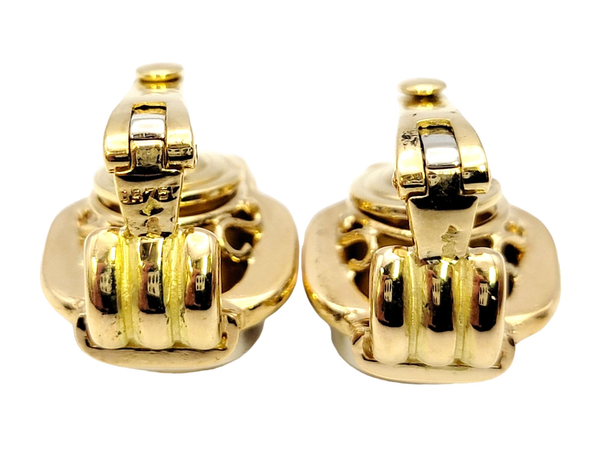 Women's Chaumet 18 Karat Yellow Gold Nugget Style Clip-On Stud Earrings with Diamonds For Sale