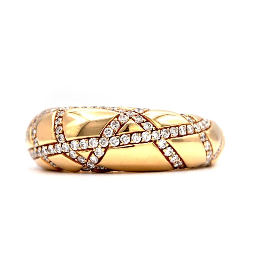Chaumet 18 Karat Yellow Gold Ring with Pave Diamonds In New Condition In Los Angeles, CA