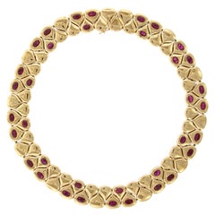 Chaumet 18 Karat Yellow Gold Ruby Necklace, Paris