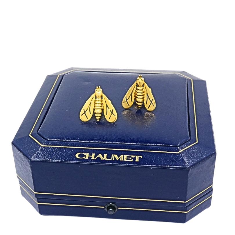 Chaumet 18k Gold Diamond Bee Earrings For Sale 5