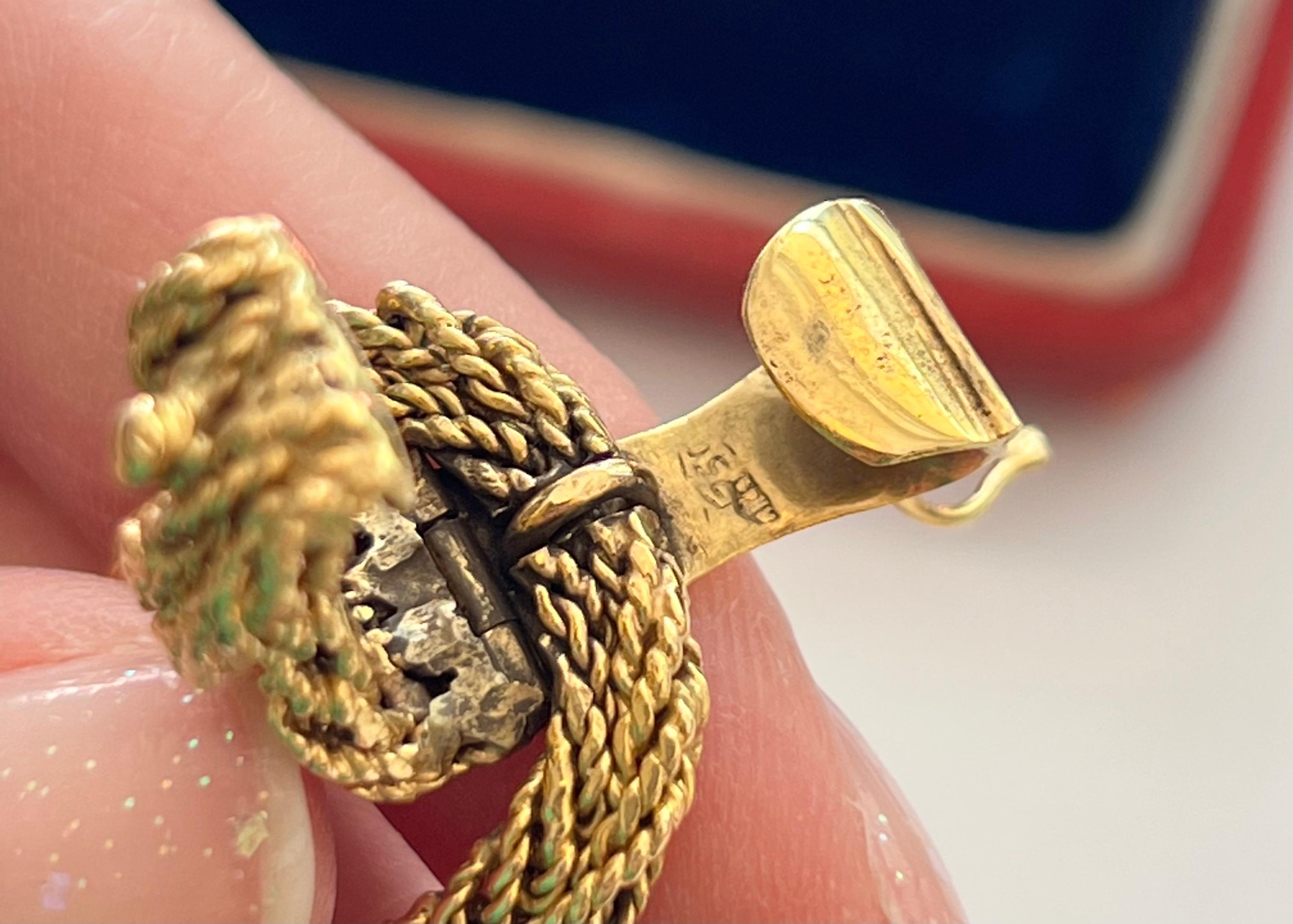 Chaumet 18K Gold Link Bracelet, c. 1970 en vente 1