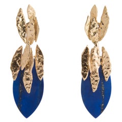 Chaumet 18 Karat Yellow Gold and Lapis Lazuli Drop Earrings