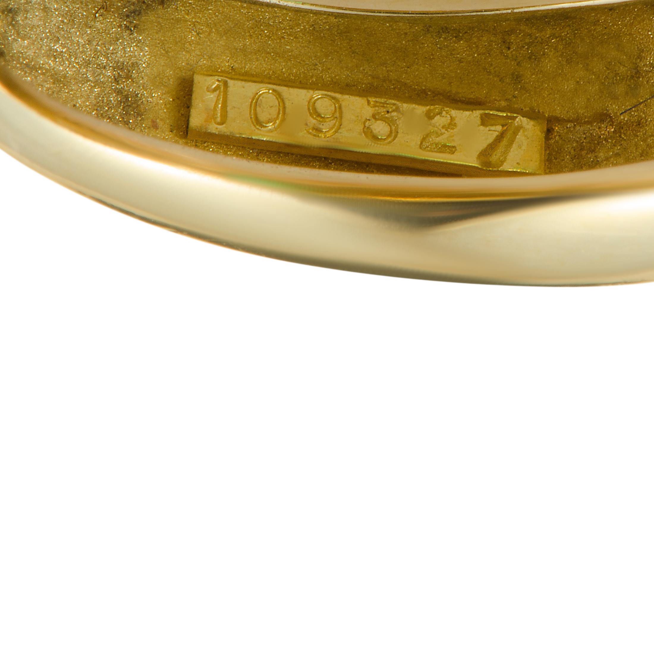 Women's Chaumet 18 Karat Yellow Gold Emerald Ring