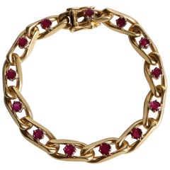 Vintage Chaumet 18 Karat Yellow Gold and Ruby Bracelet