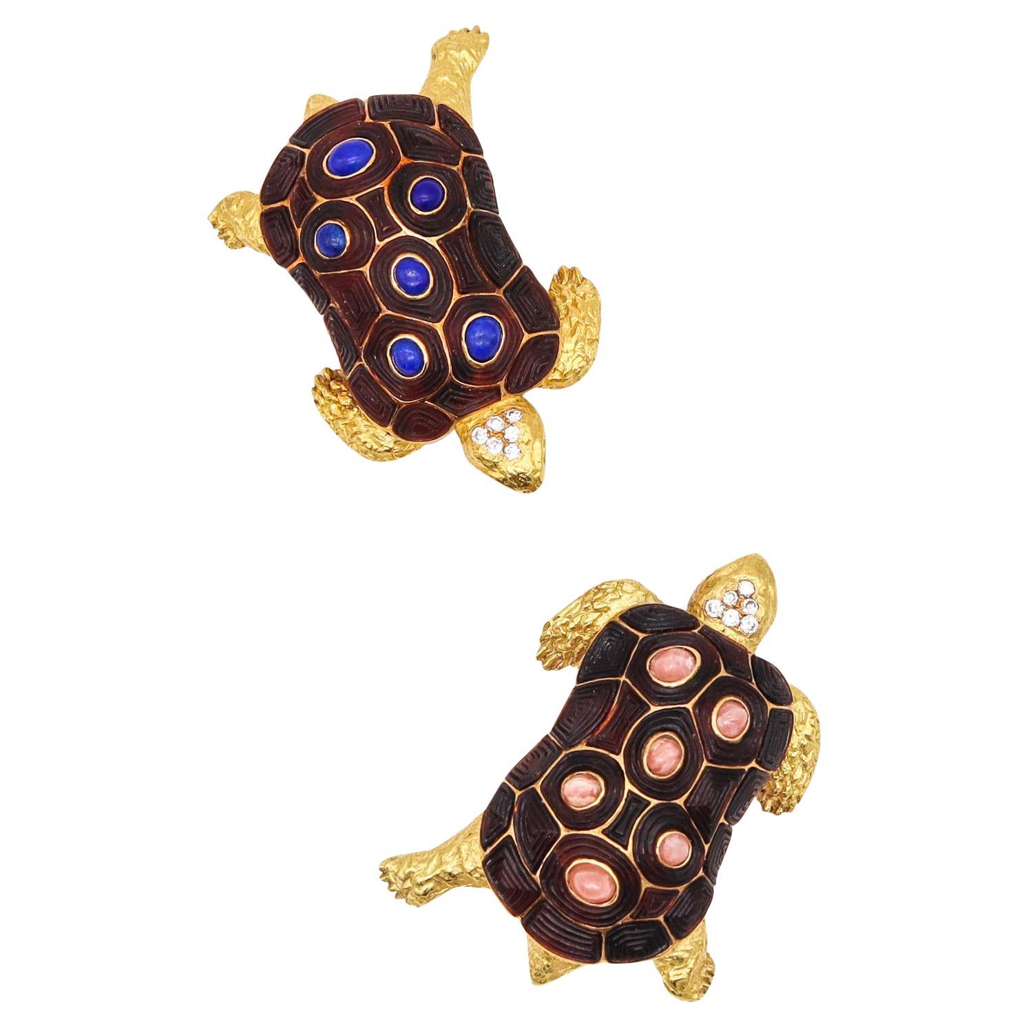 Chaumet 1960 Paris Pair Of Turtles Brooches 18Kt Gold 13.82 Cts Diamonds & Gems For Sale