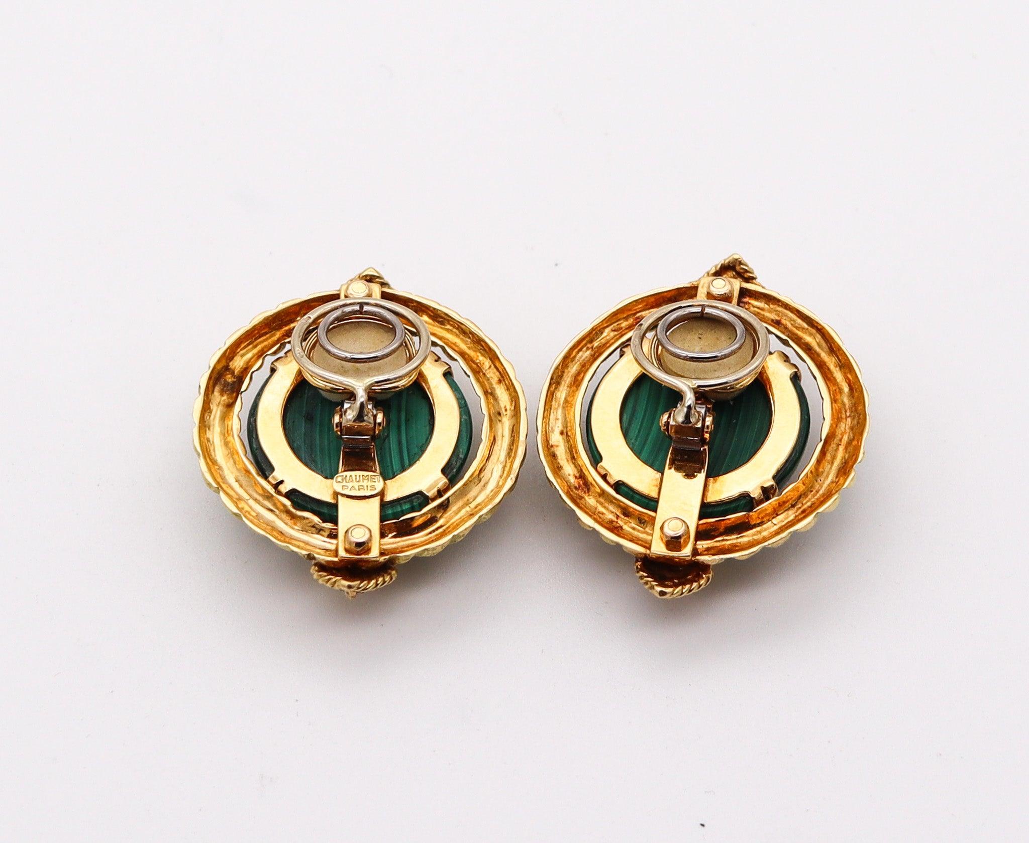 CHAUMET 1970 Paris Clips-Ohrringe in 18Kt mit 24,96 Karat Diamanten und Malachit im Zustand „Hervorragend“ im Angebot in Miami, FL