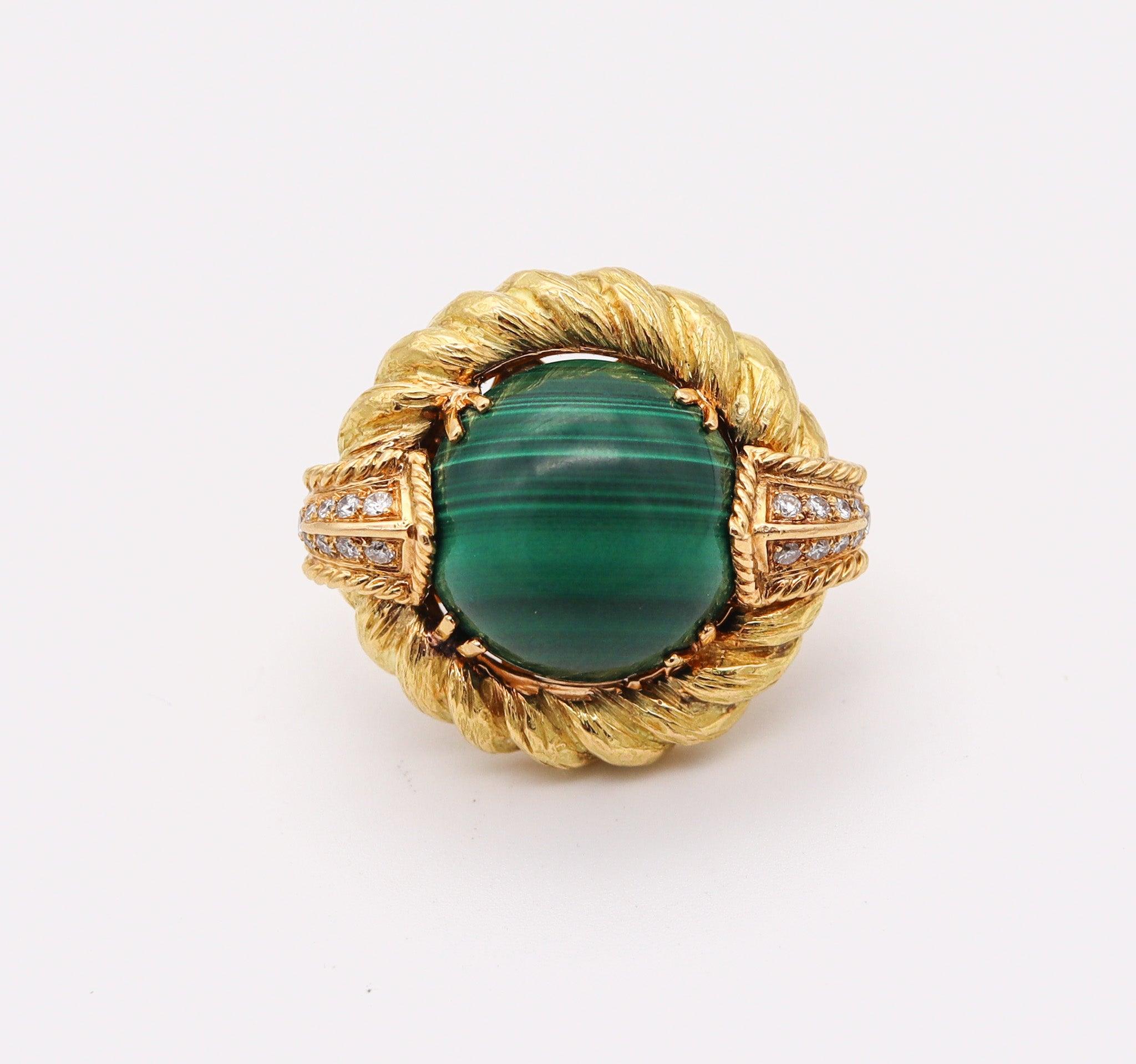 CHAUMET 1970 Paris Cocktail-Ring aus 18 Karat mit 15,70 Karat Diamanten und Malachit (Modernistisch) im Angebot