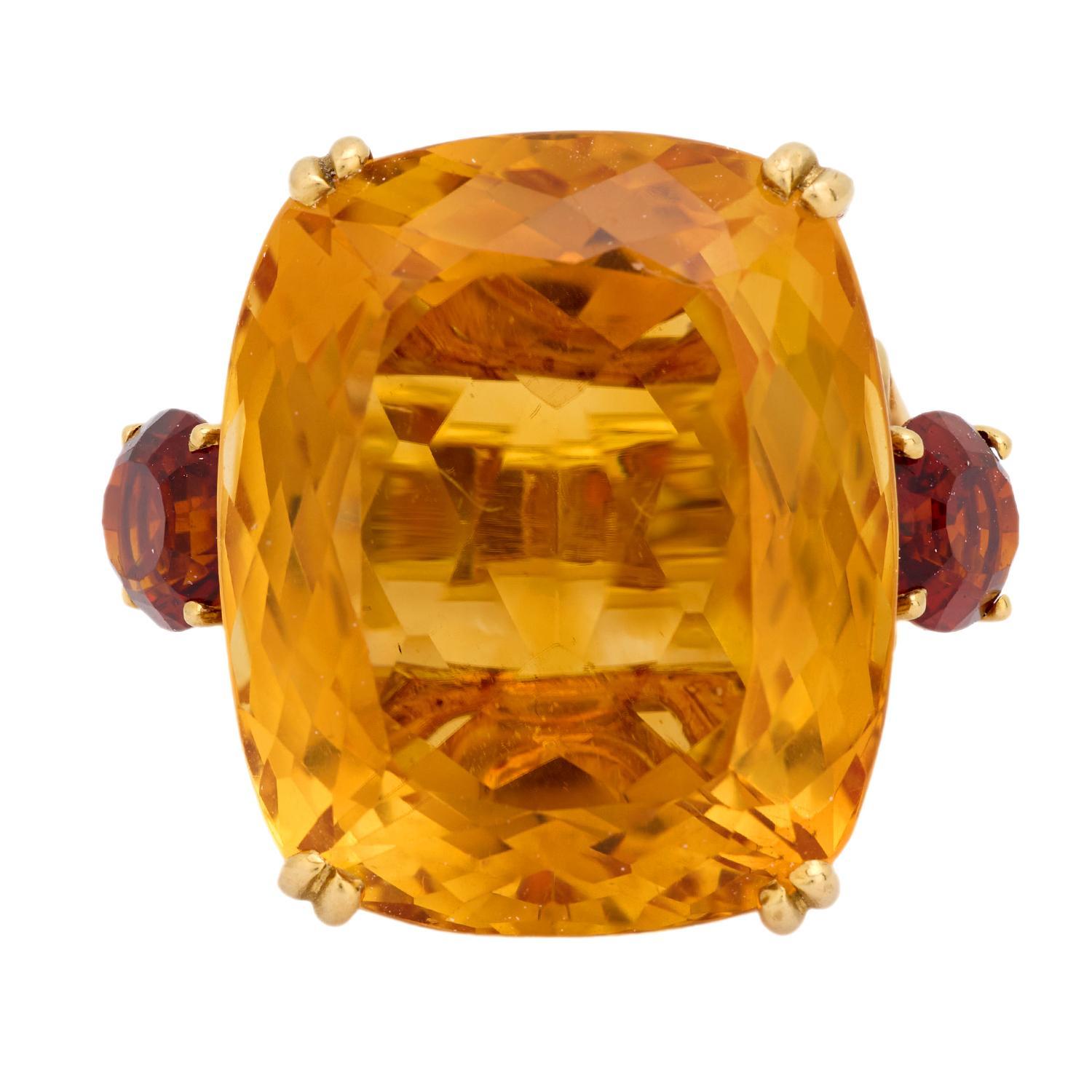 Moderne Chaumet, bague cocktail en or jaune 18 carats avec citrine 45,50 carats en vente