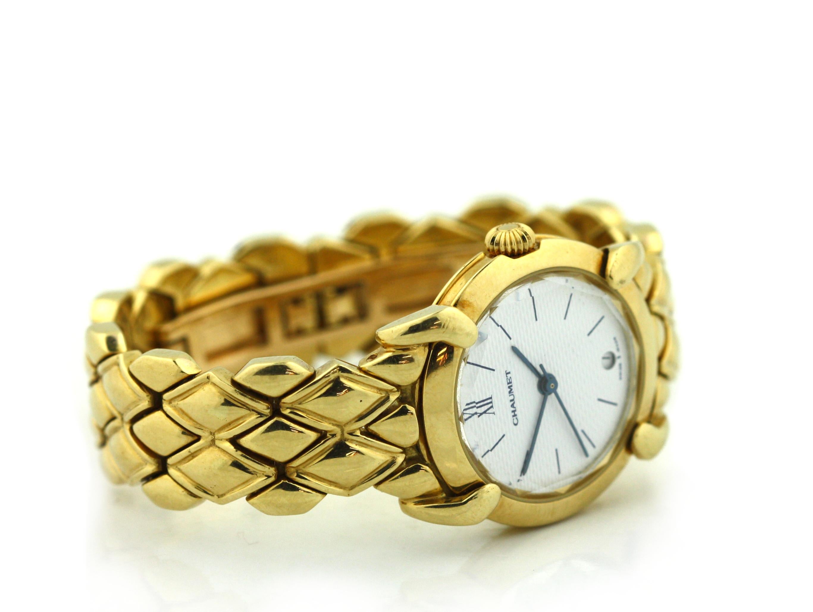 Chaumet, montre-bracelet pour femme en or jaune 18 carats Bon état - En vente à Palm Beach, FL