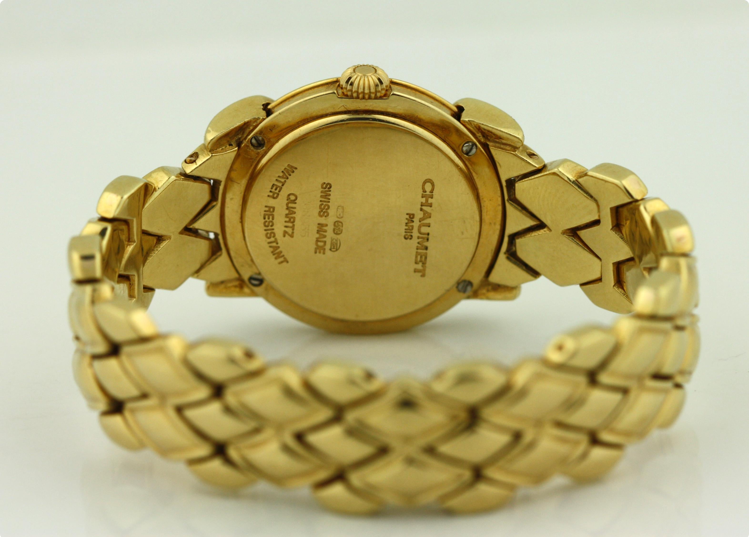 Chaumet, A Lady's 18 karat yellow gold wristwatch In Good Condition For Sale In Palm Beach, FL