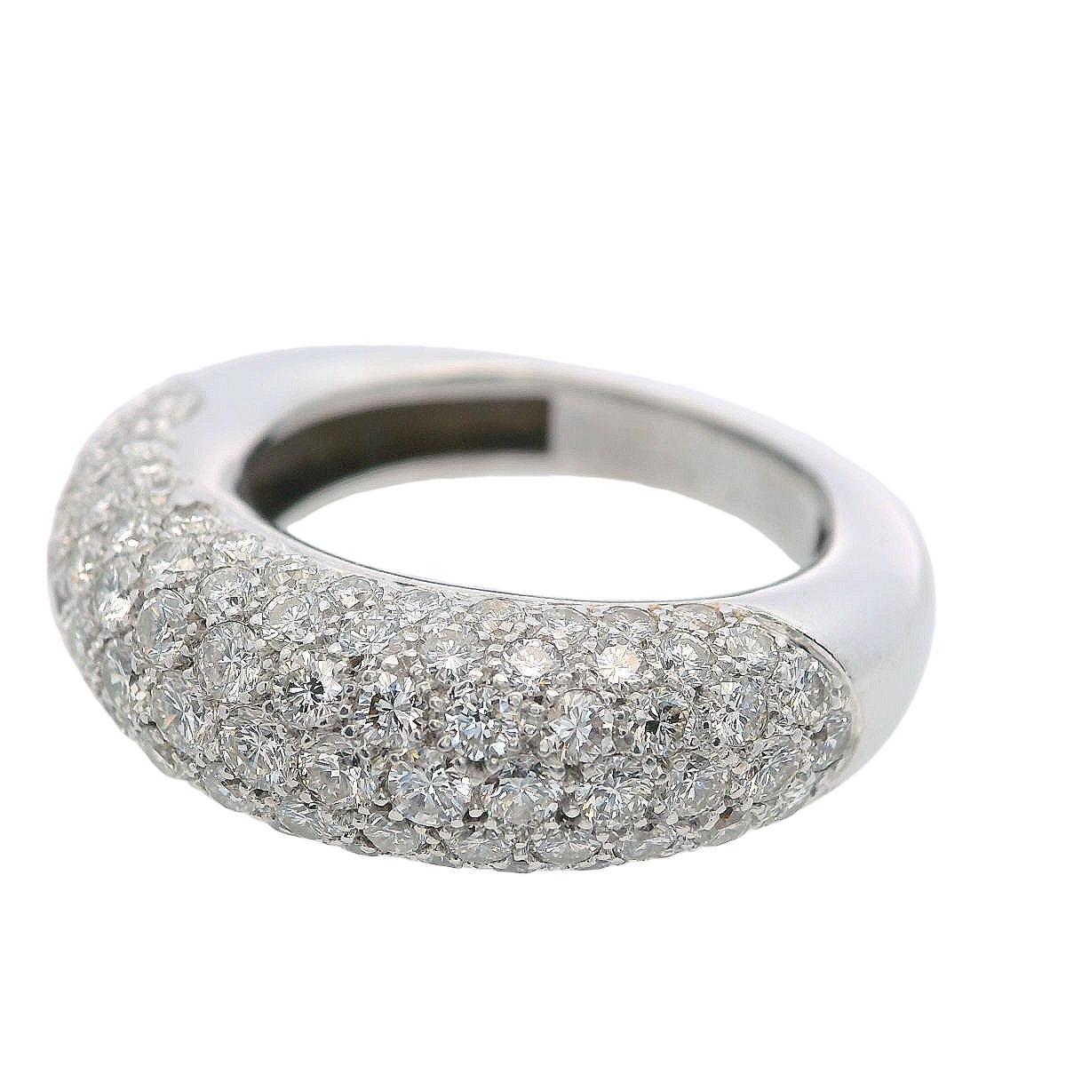 CHAUMET Anneau Paris 18kt White Gold Dome Ring with Diamonds For Sale 3