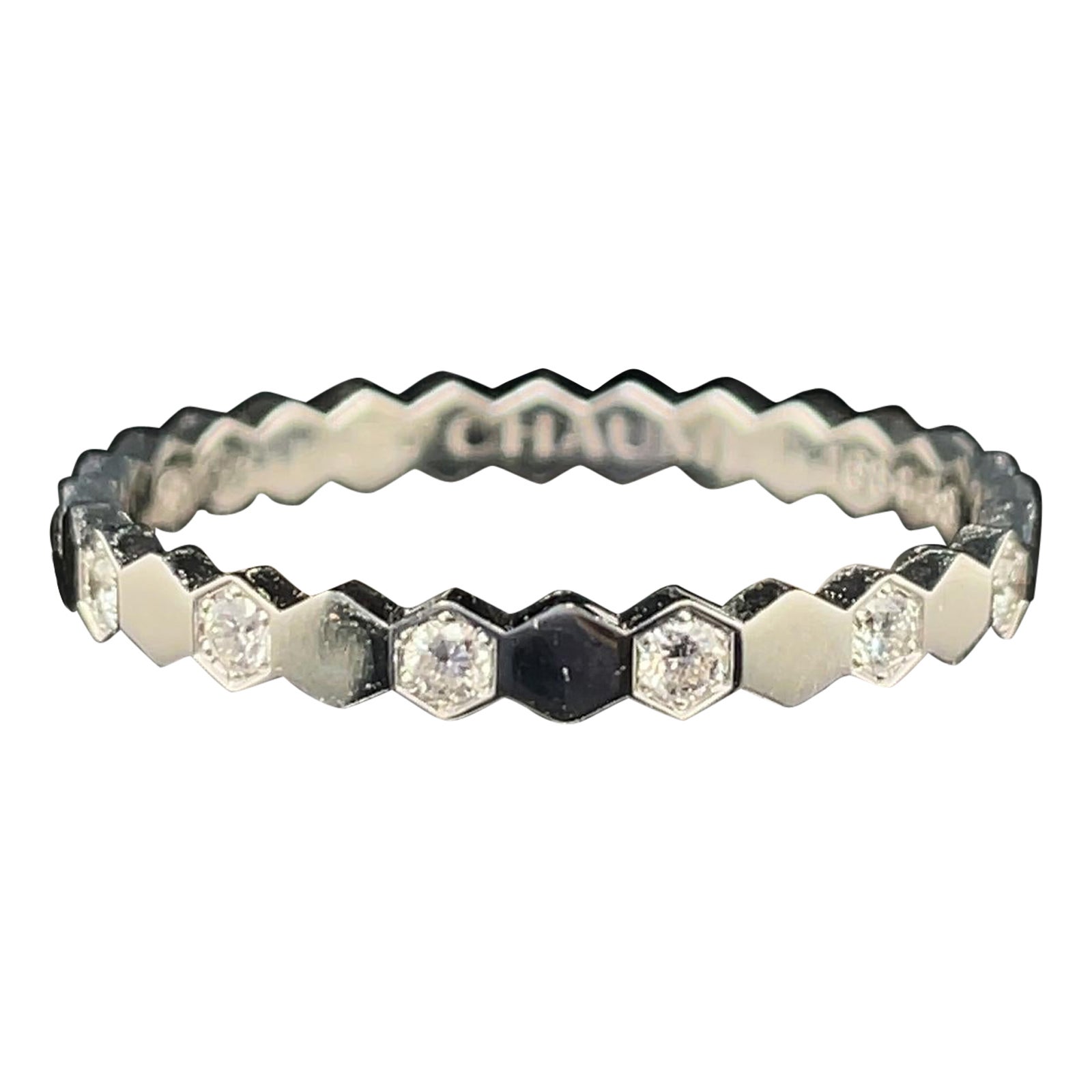 Chaumet Biene meine Liebe 18 Karat Weißgold Pav Set Diamantring im Angebot