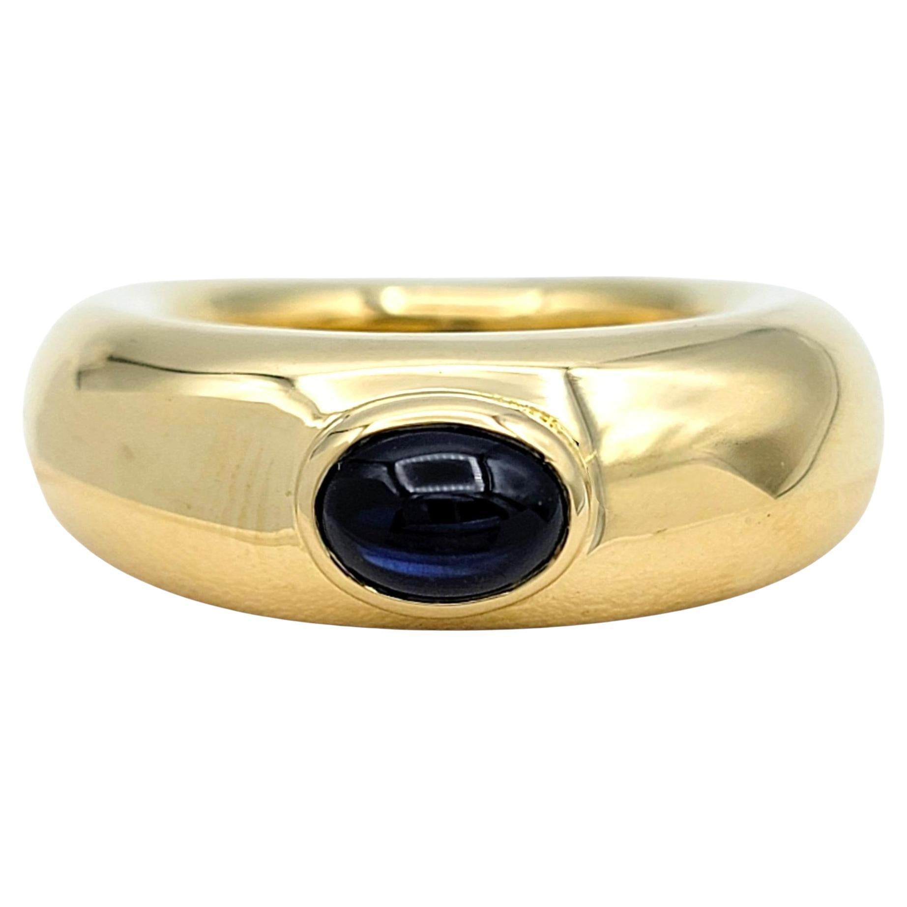 Chaumet Bezel Set Cabochon Blue Sapphire Dome Band Ring in 18 Karat Yellow Gold For Sale