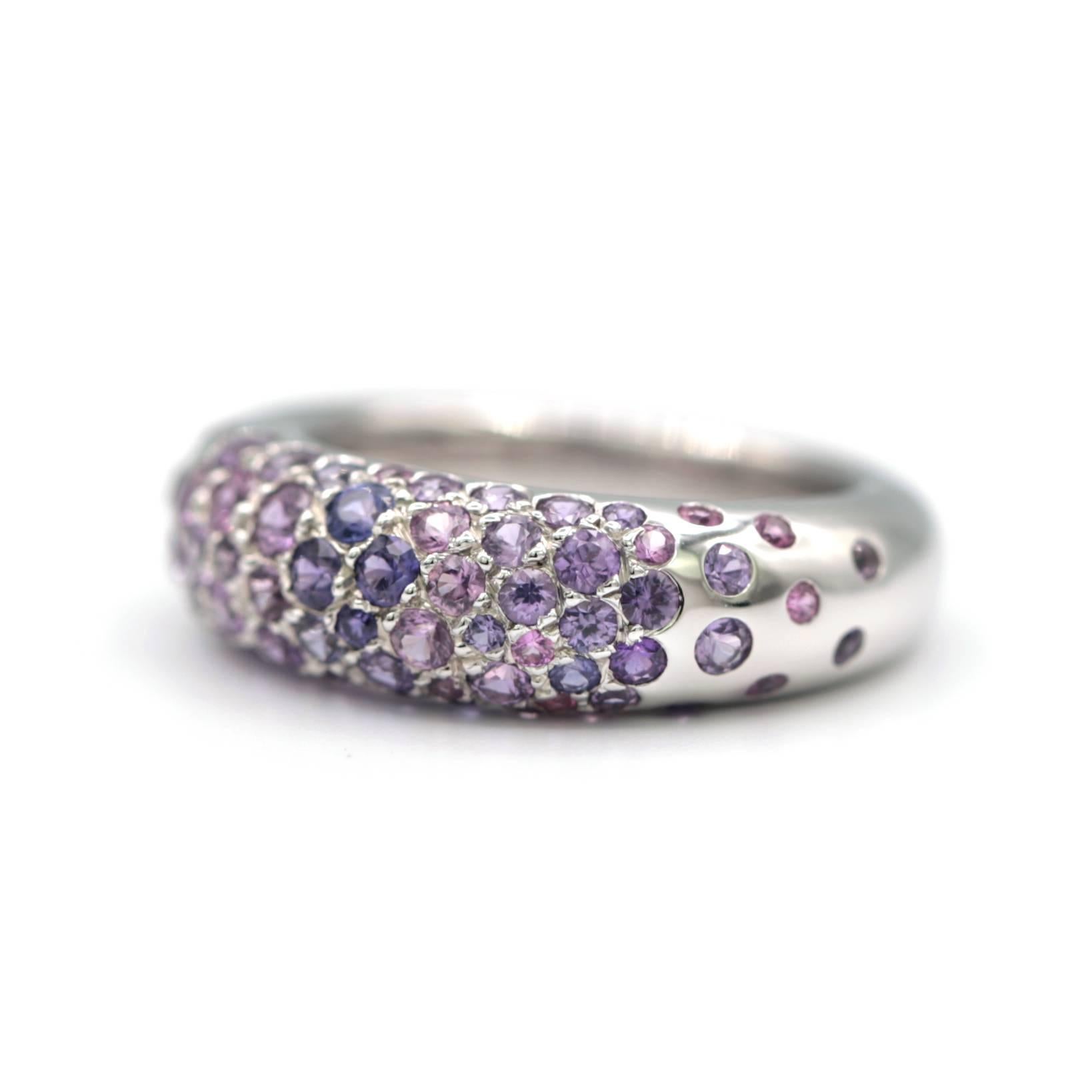 Modern Chaumet Blue and Purple 18 Karat White Gold Ring with 2 Carat Sapphires