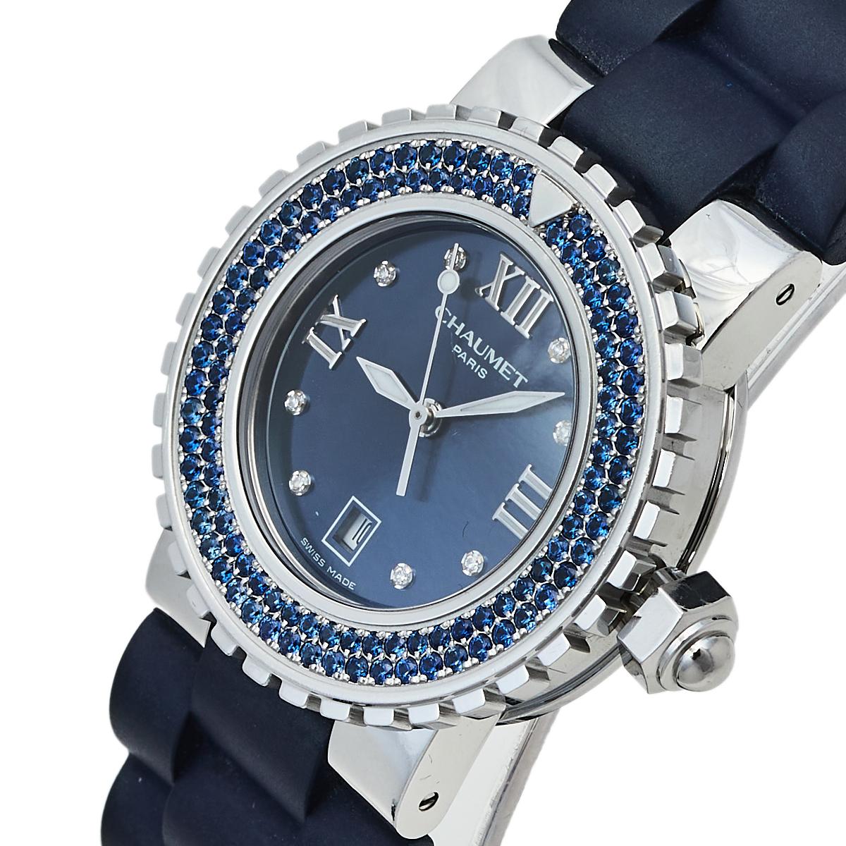 Created with precision and in true worship of the art of watchmaking, this Class One watch is from Chaumet, and it is their first jeweled diving watch. Meticulously made from stainless steel, the timepiece has a blue dial with Roman numerals and dot