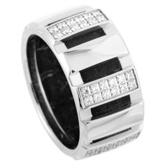 Chaumet Class One, bague jonc large en or blanc pavé de diamants en caoutchouc