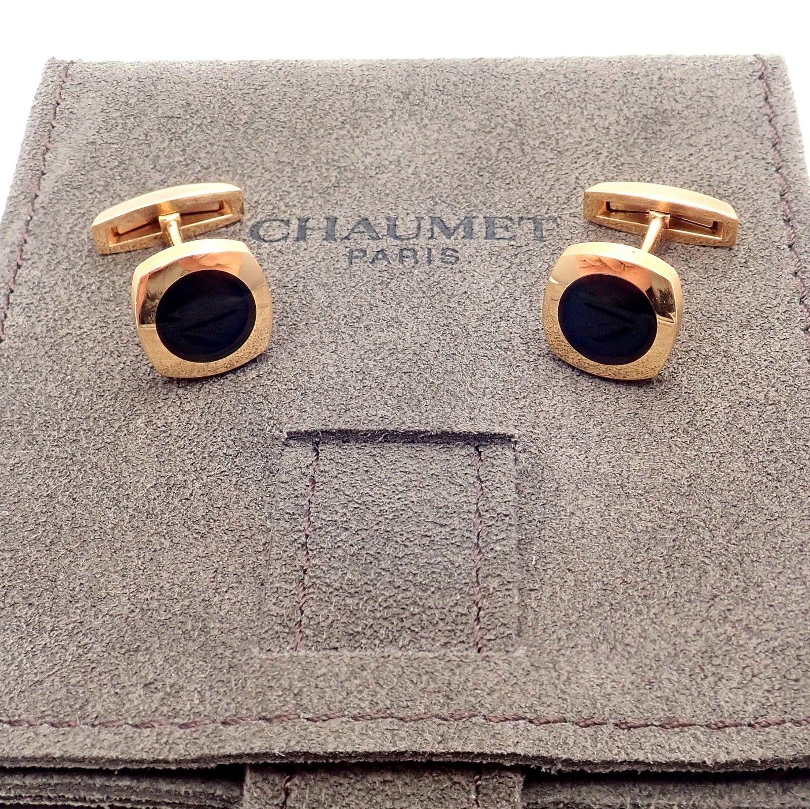 18k Rose Gold And Black Onyx Cufflinks by Chaumet.
With 2 round black onyx stones 9mm each
Details: 
Cufflinks: 12mm x 12mm x 20mm
Weight:	11 grams
Stamped Hallmarks: Chaumet 750 668463
Chaumet Pouch Included
*Free Shipping within the United