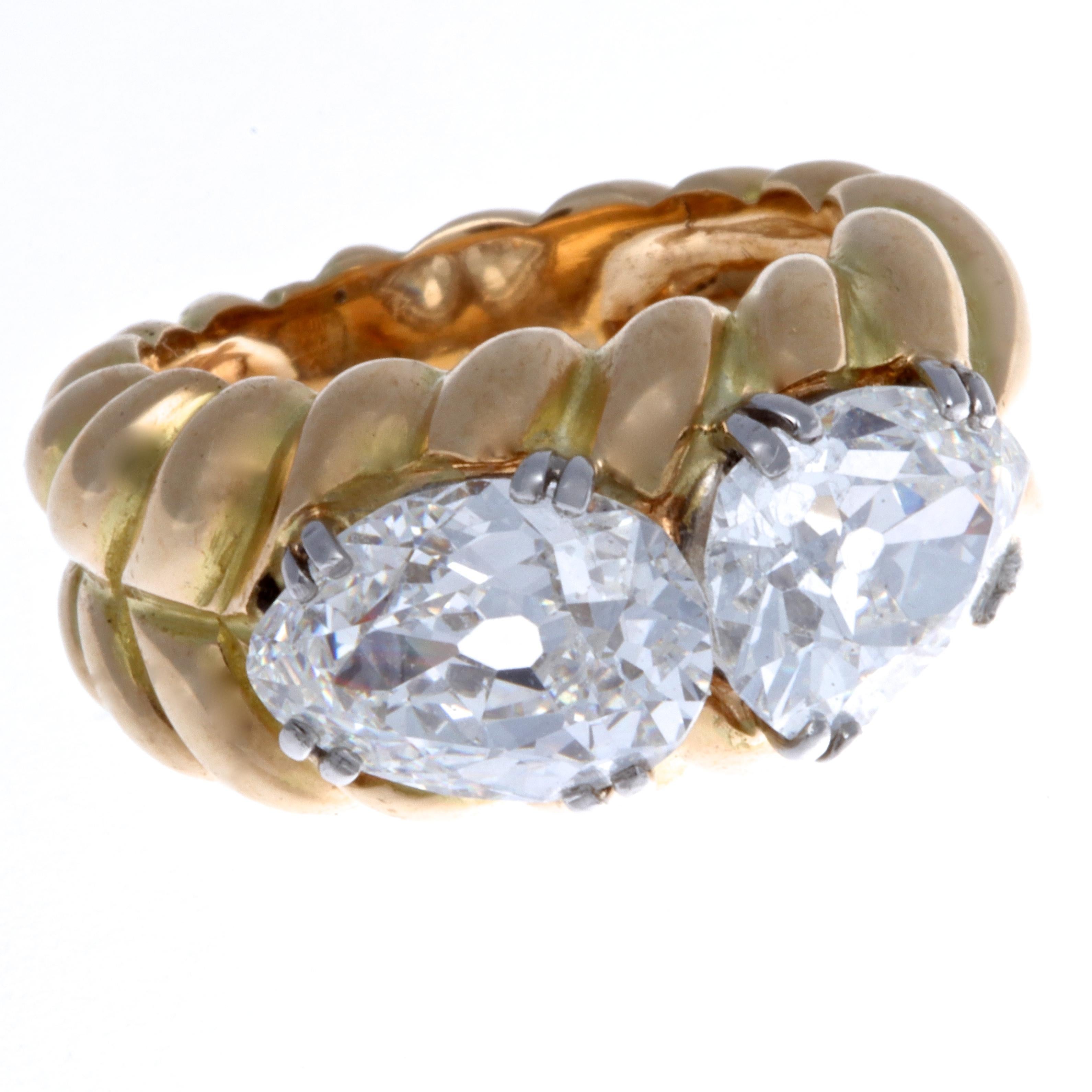 Pear Cut Chaumet Diamond 18 Karat Gold Ring