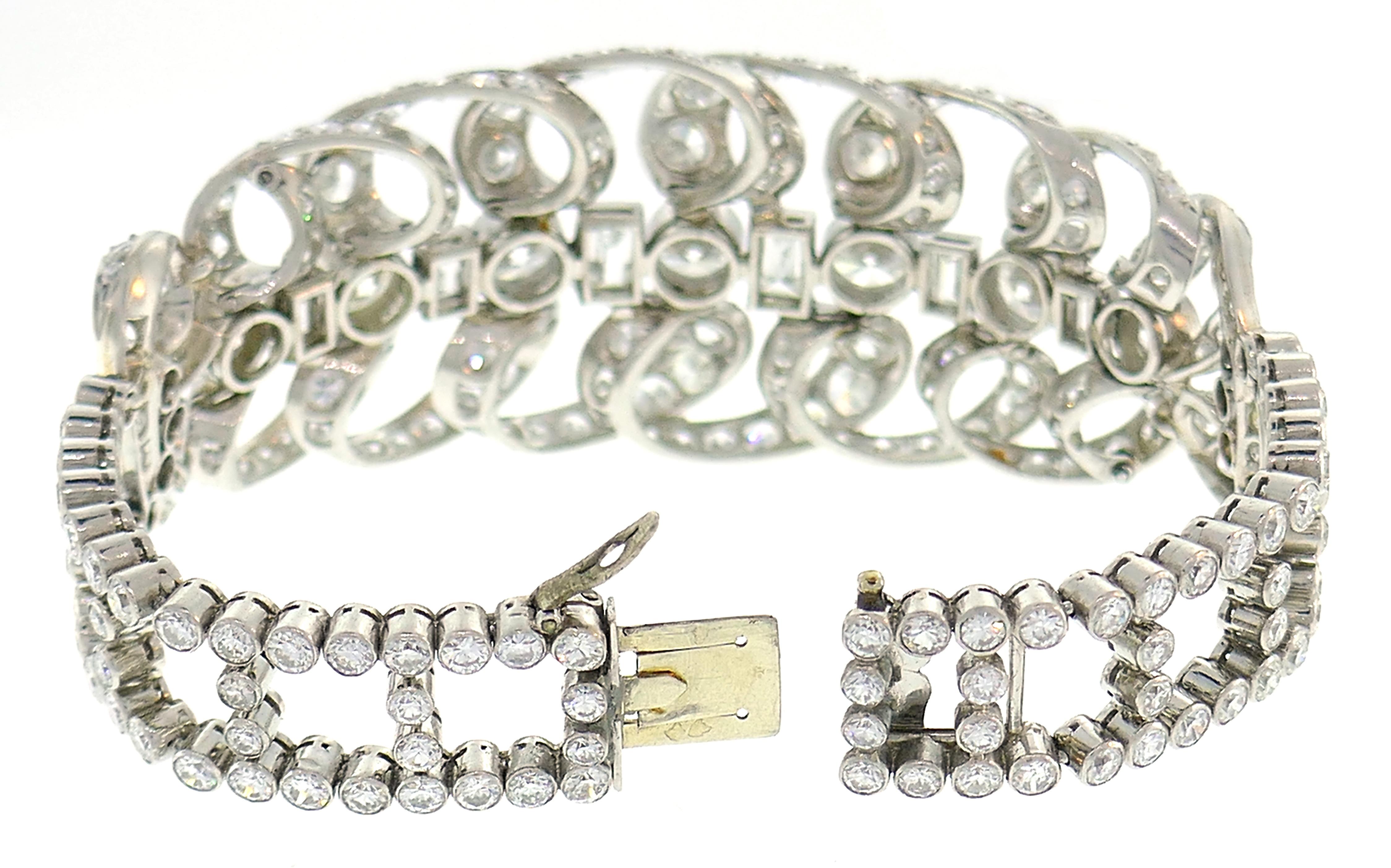 Chaumet Diamond Platinum Bracelet, 1930s, French In Excellent Condition In Beverly Hills, CA