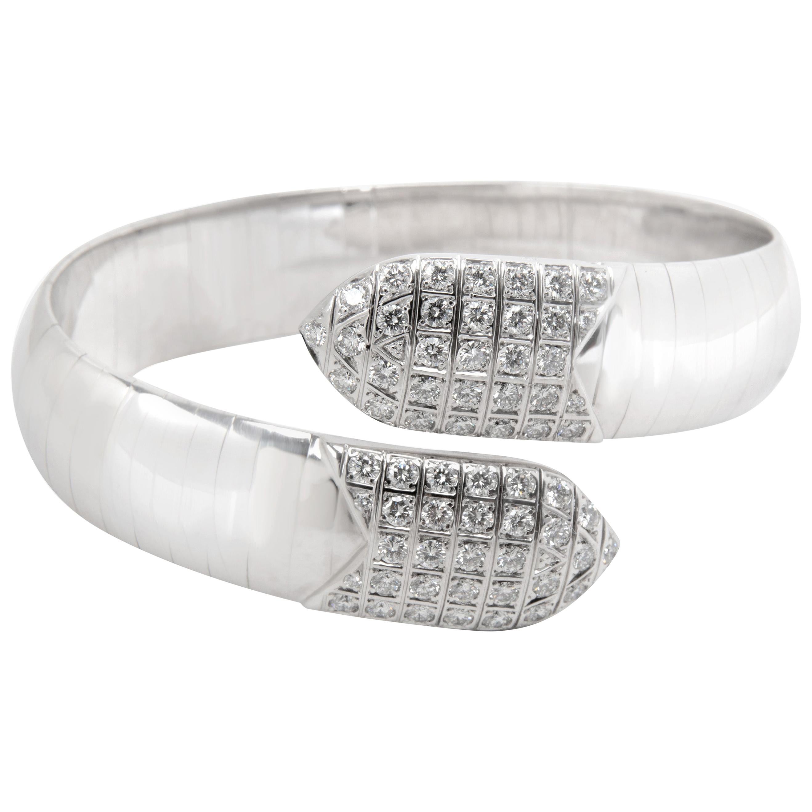 Chaumet Diamond Plume Bangle in 18 Karat White Gold 2.00 Carat