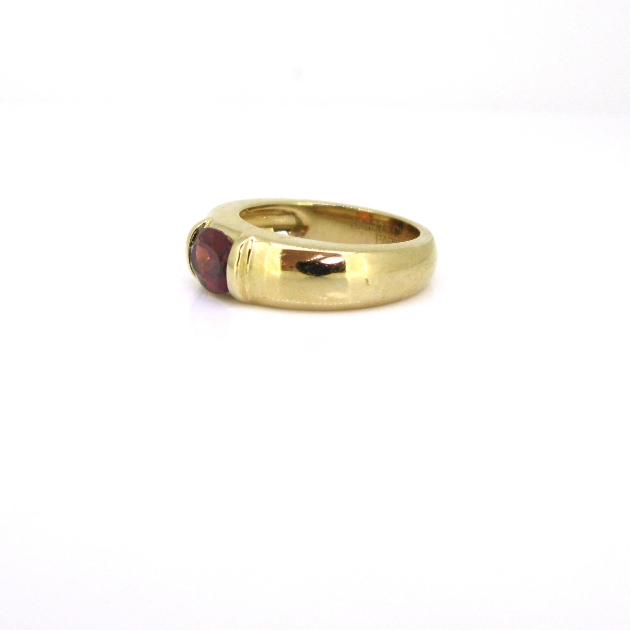 Women's or Men's Chaumet Garnet Band Ring, 18 Karat Yellow Gold, France