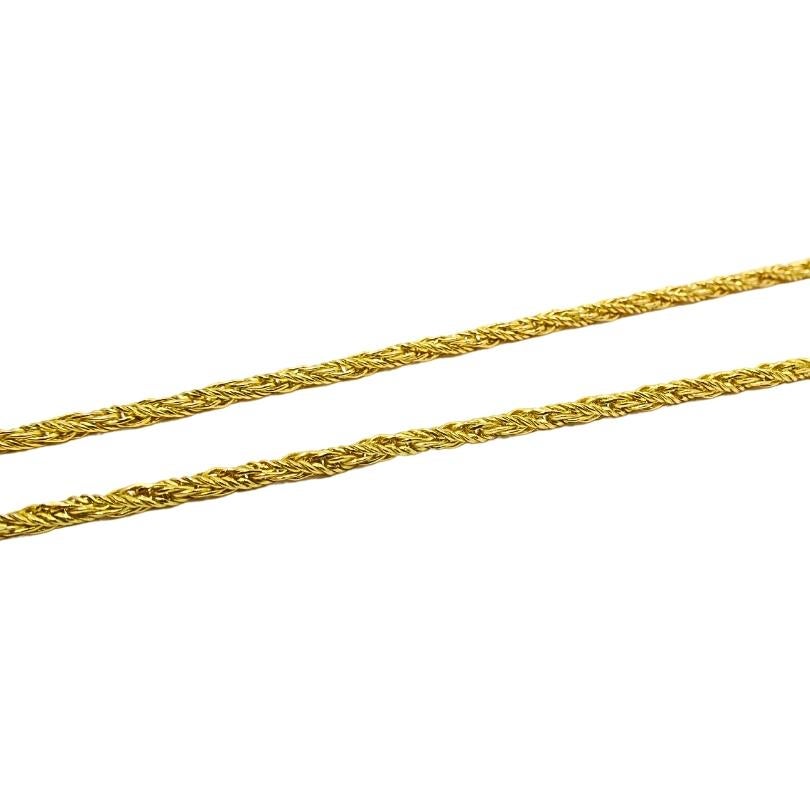 Chaumet Ciondolo dello Zodiaco Gemelli Collana in oro bianco giallo in vendita 7