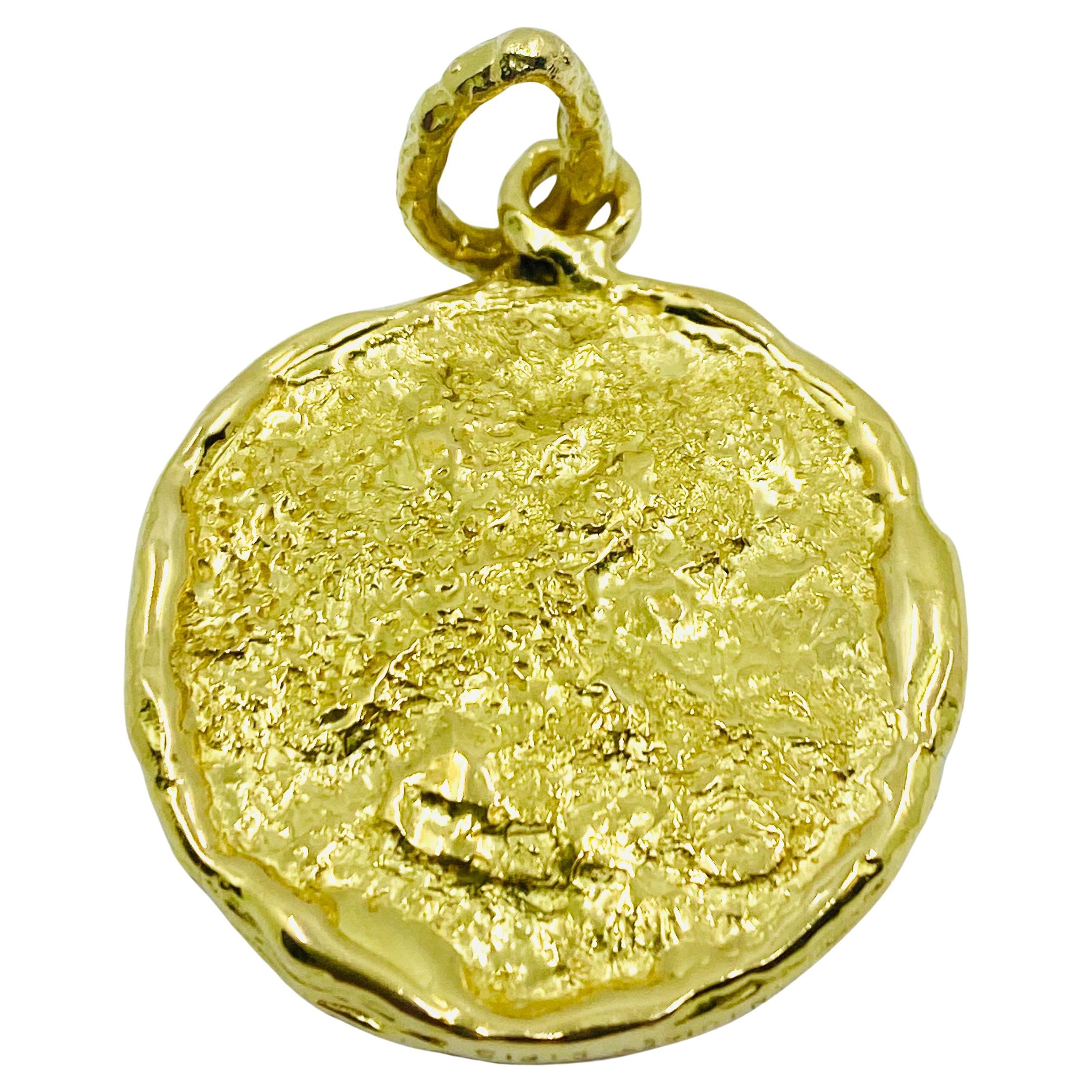 Chaumet Gemini Zodiac Pendant White Yellow Gold In Excellent Condition For Sale In Beverly Hills, CA
